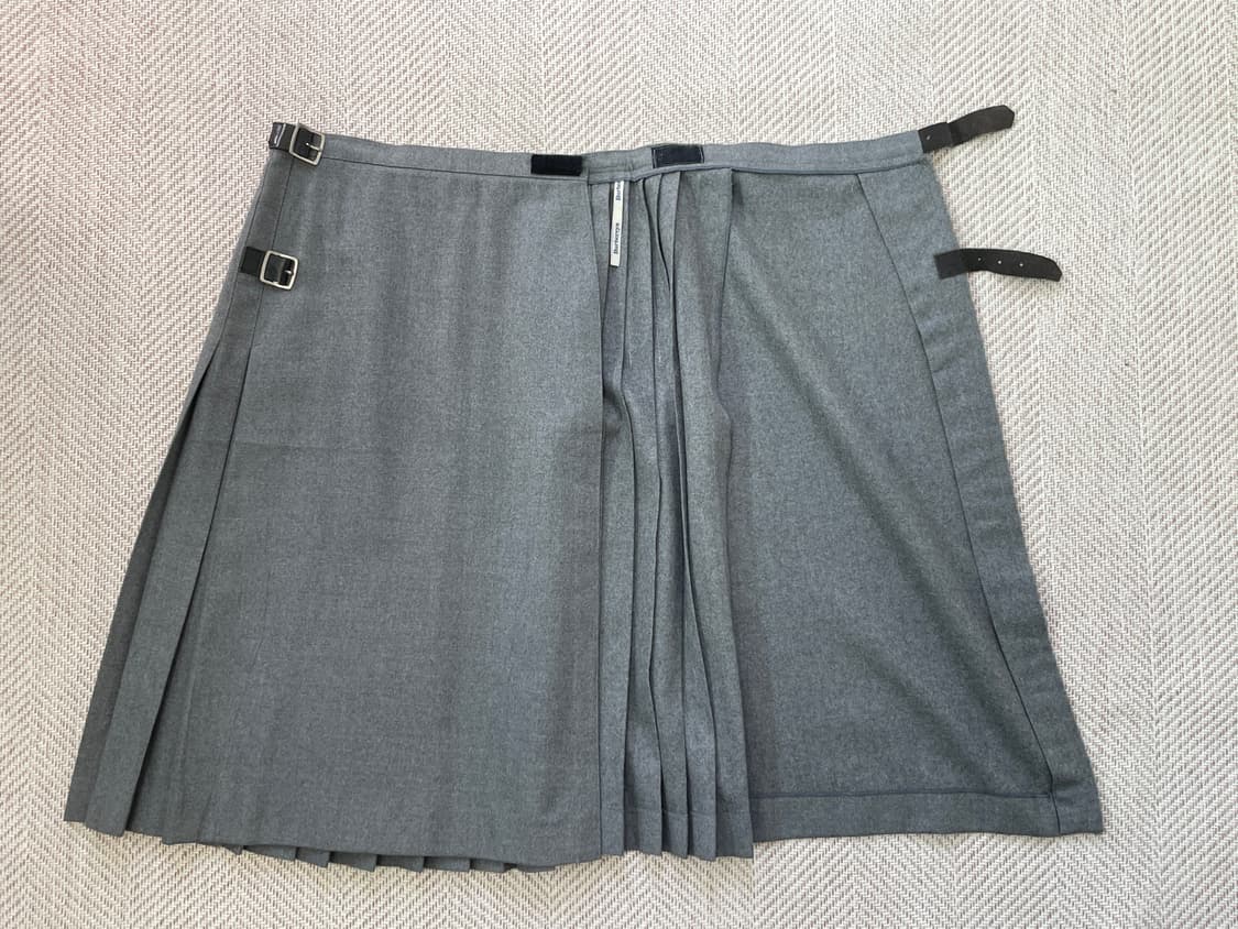 Burberry 버버리 밸티드 그레이 랩 스커트  상품이미지4