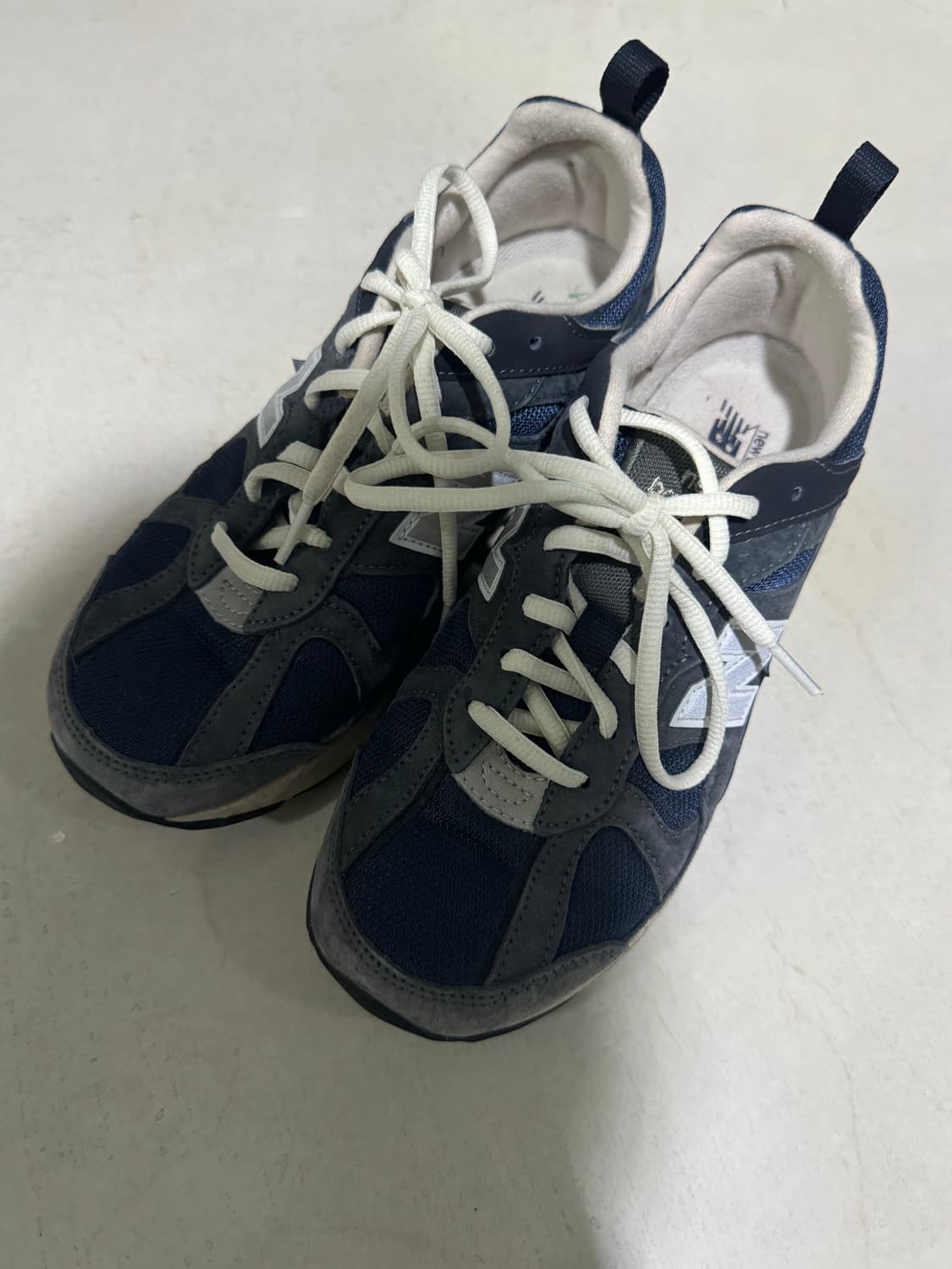 뉴발란스 878 네이비 상품이미지1