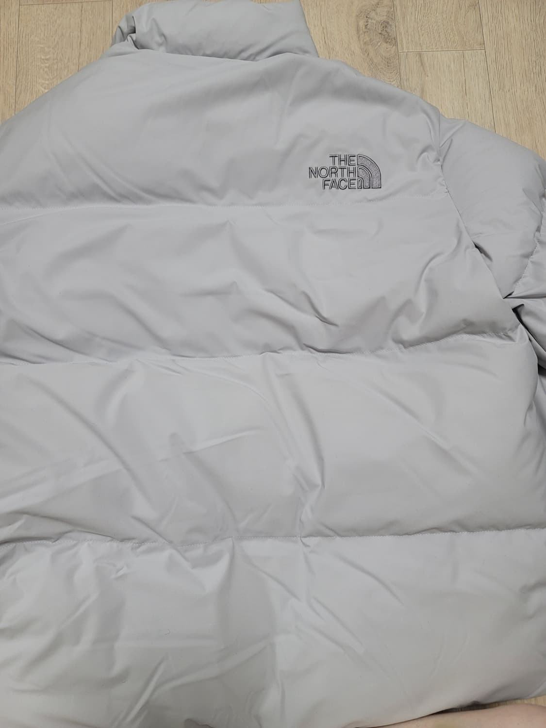 노스페이스 온볼 그레이 패딩 상품이미지8