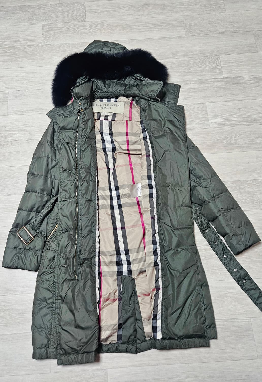 버버리 다운 패딩 코트  정품 S(55~작66) 정품  상품이미지3