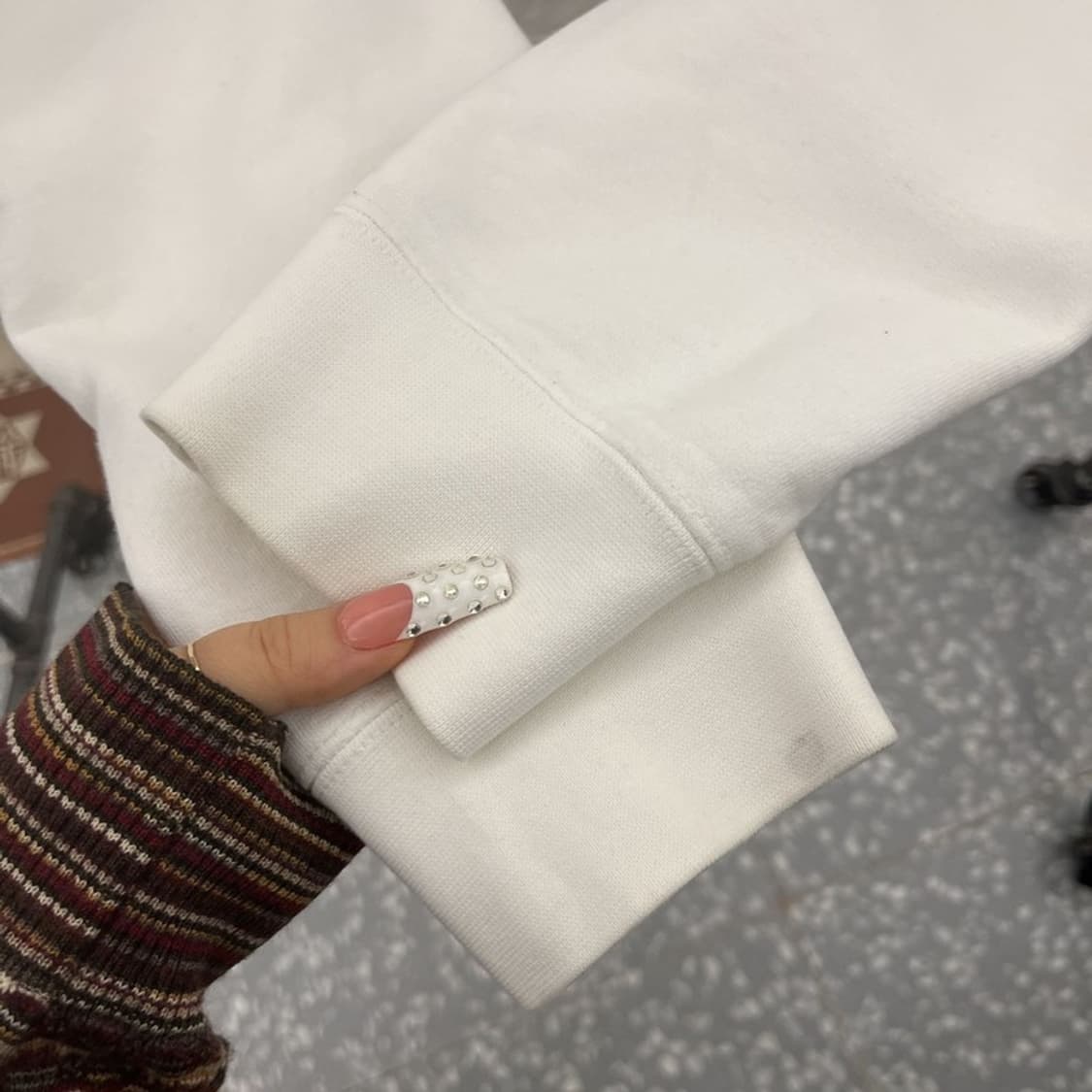 산드로 빈티지 캐주얼 키치 드로잉 약기모 후드티 105 C10228 상품이미지8