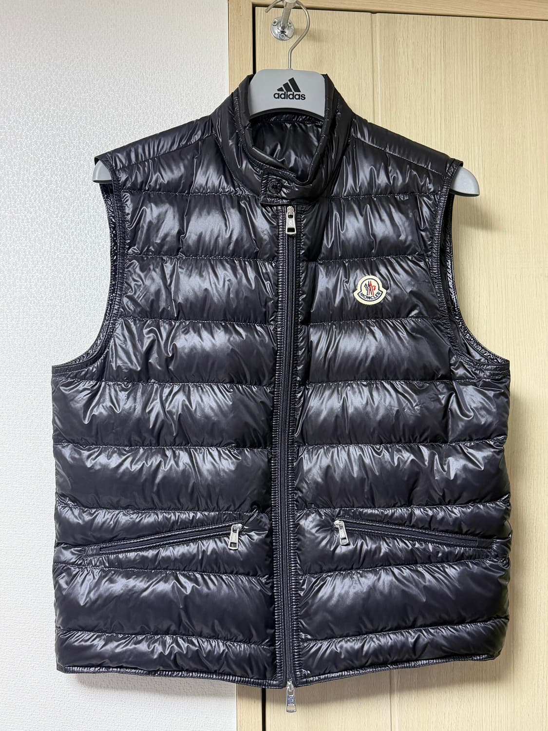 [3] 몽클레어 구이 GUI 패딩조끼 베스트 상품이미지1