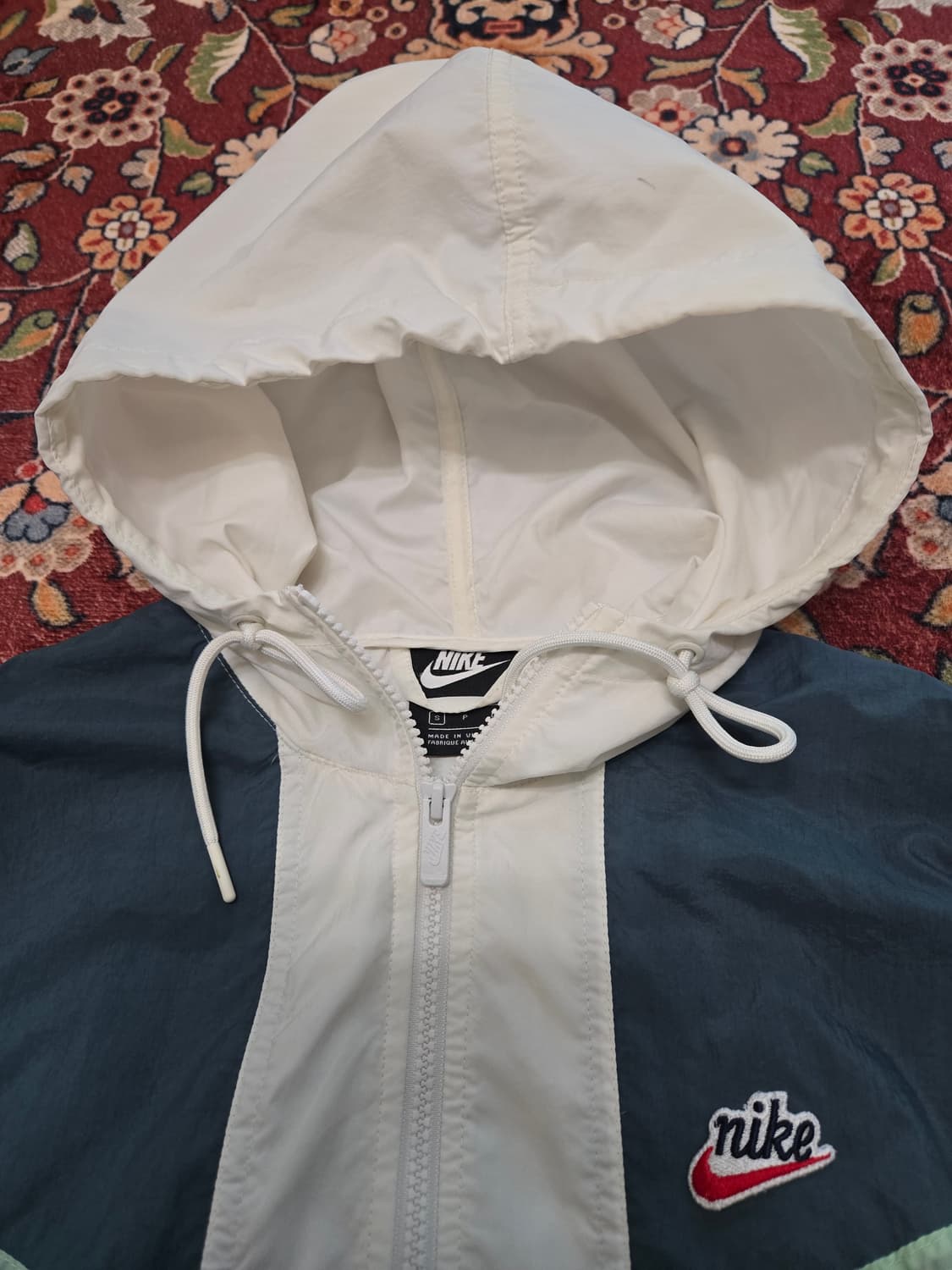 [S] 나이키 헤리티지 윈드러너 바람막이 자켓

 상품이미지3