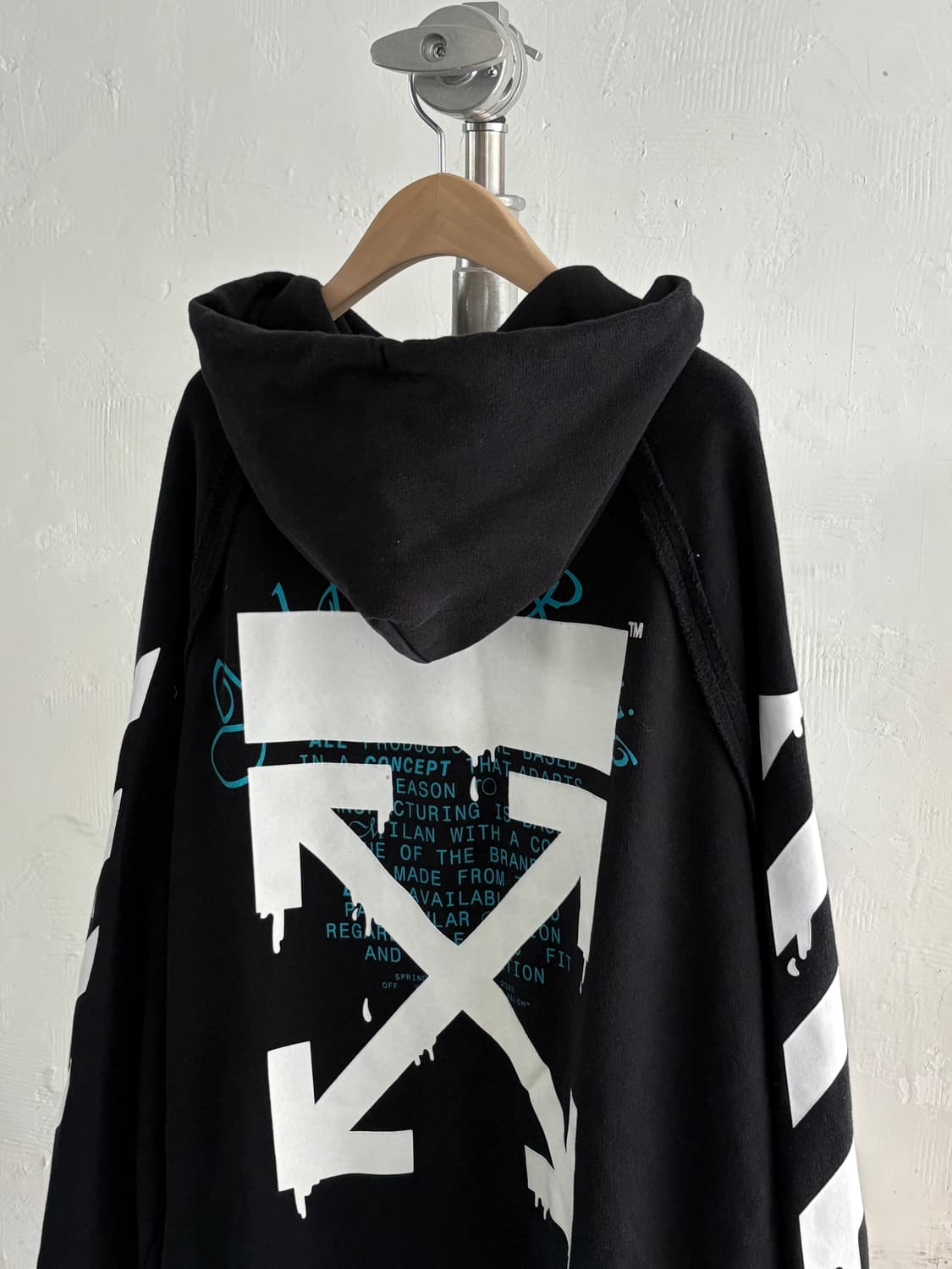 Off-White 오프화이트 20SS 드리핑 애로우 블랙 컬러 후드  상품이미지2