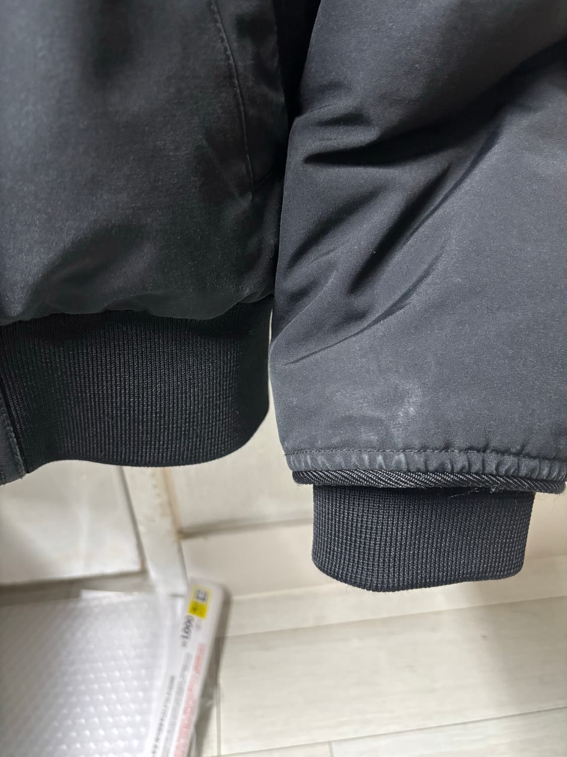 내셔널지오그래픽 유틸리티 숏패딩 블랙 상품이미지4