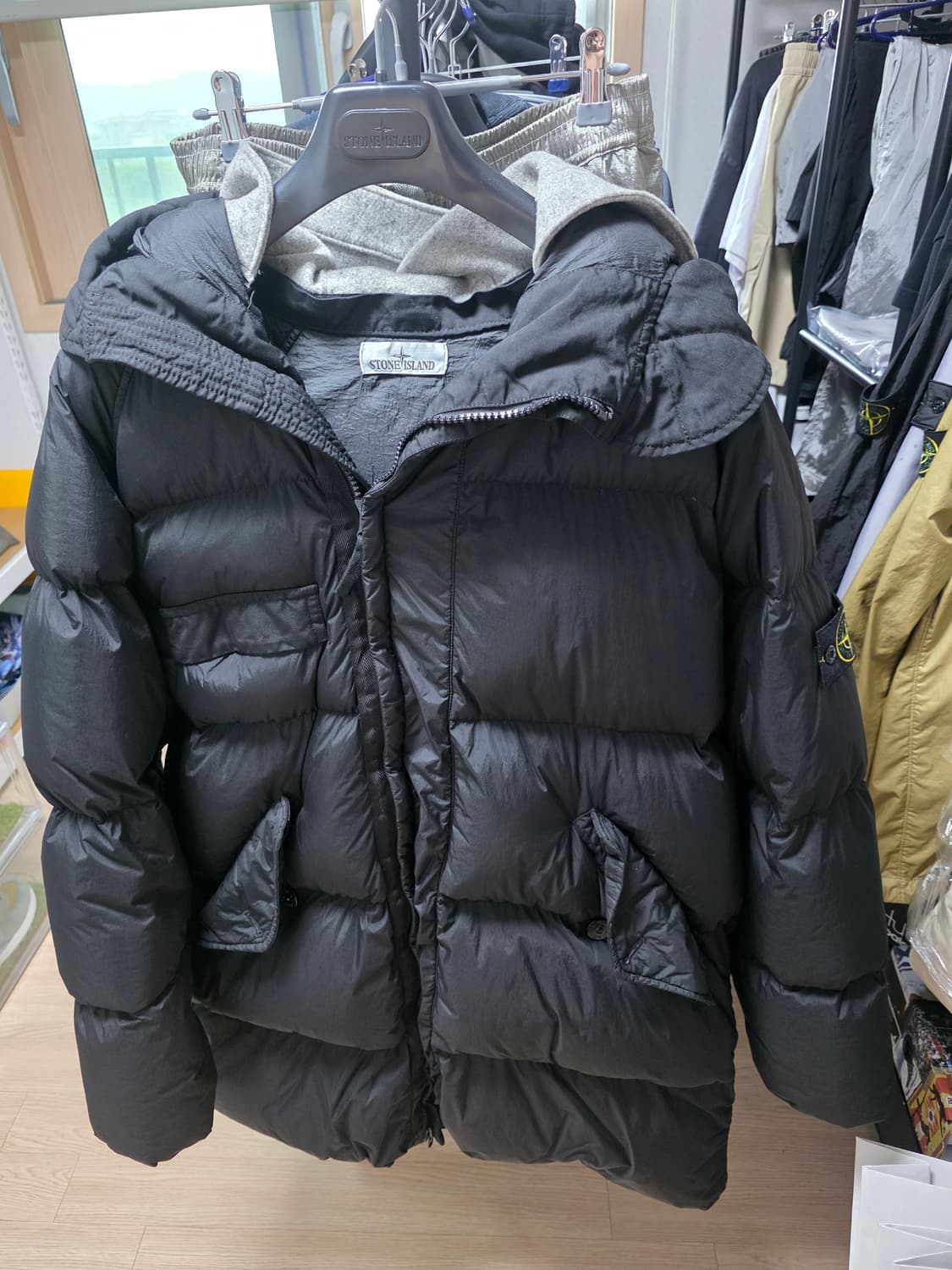 스톤아일랜드 크링클랩스 조승우 패딩 상품이미지6