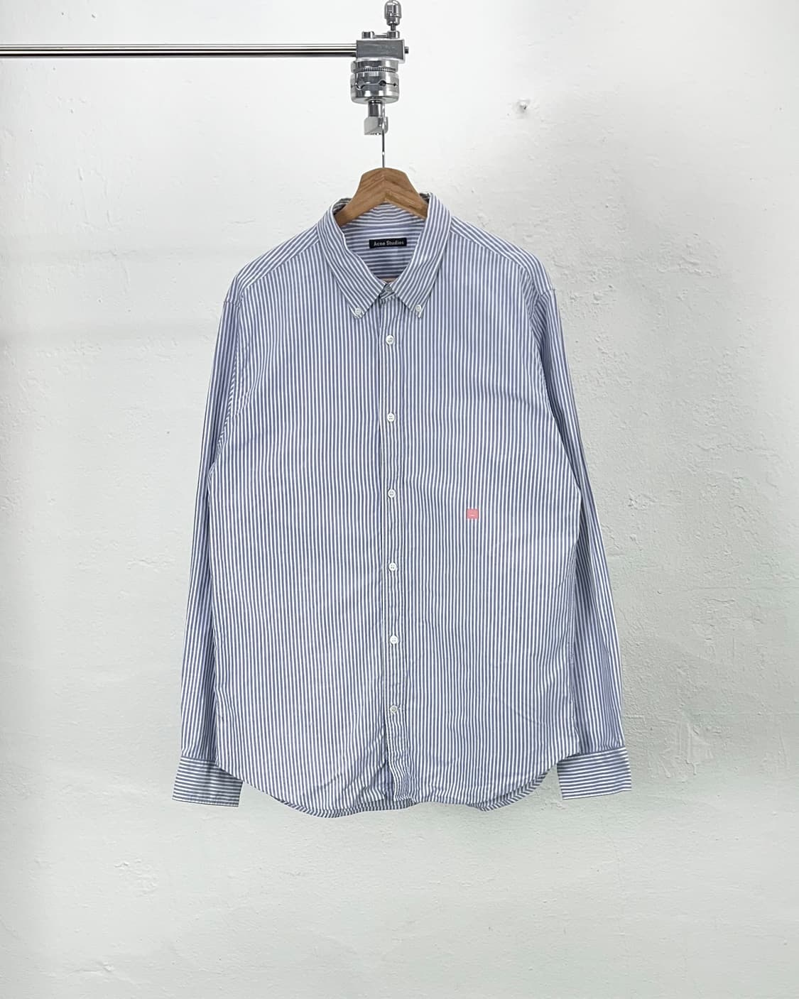아크네 스튜디오 스트라이프 버튼 업 박스헤더 셔츠 상품이미지1