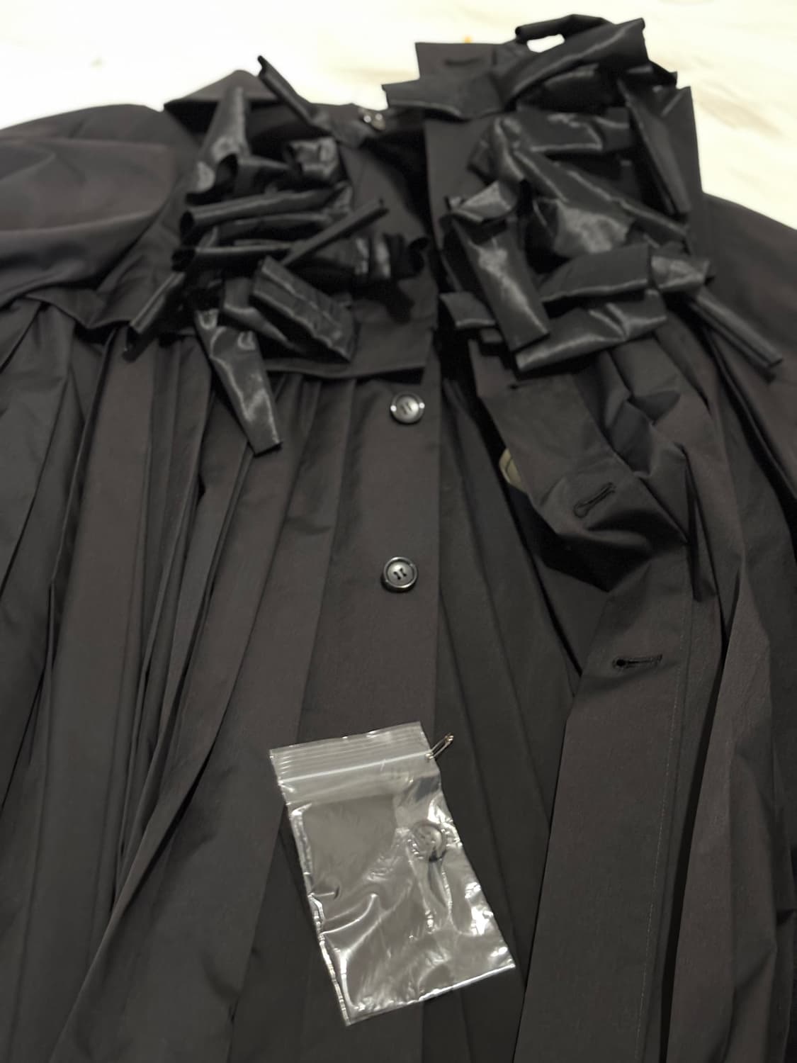 꼼데가르송 플리츠 코트 (새상품, 레어템) 상품이미지3