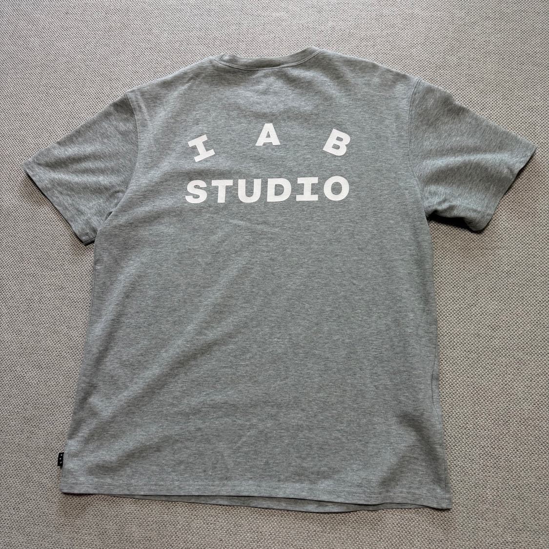 아이앱 스튜디오 로고 반팔티 상품이미지6