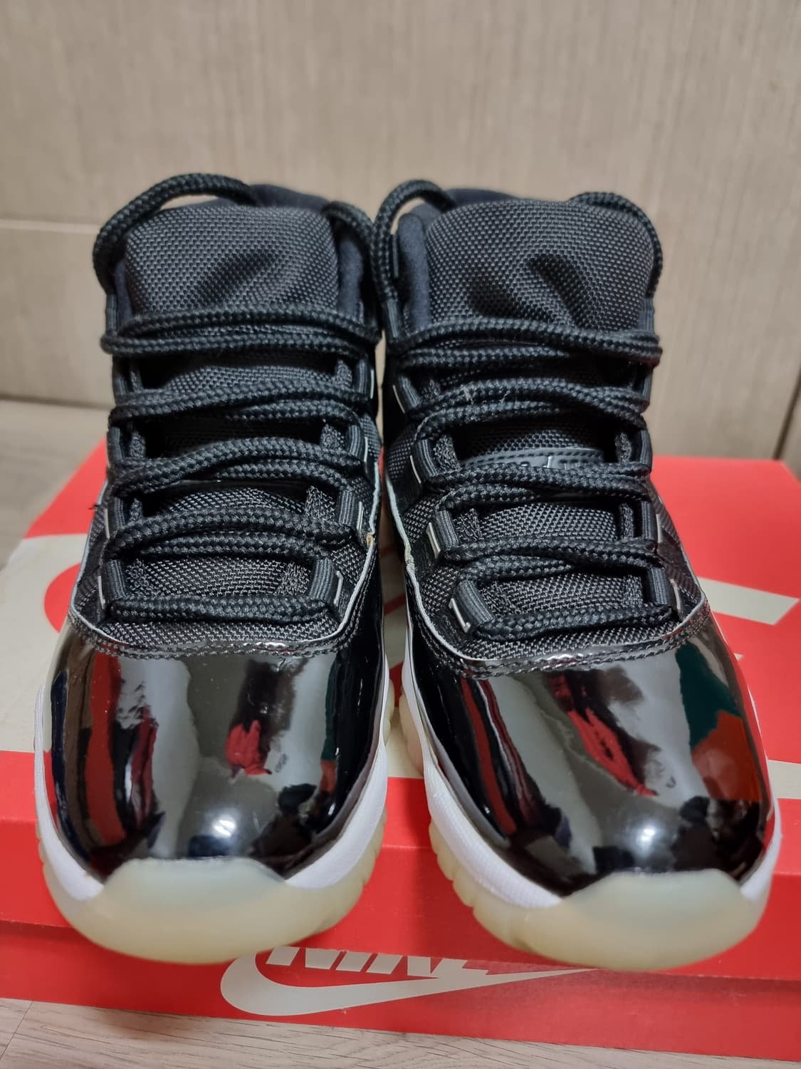 나이키 조던11 우먼스 주빌리 235~240 사이즈 상품이미지1