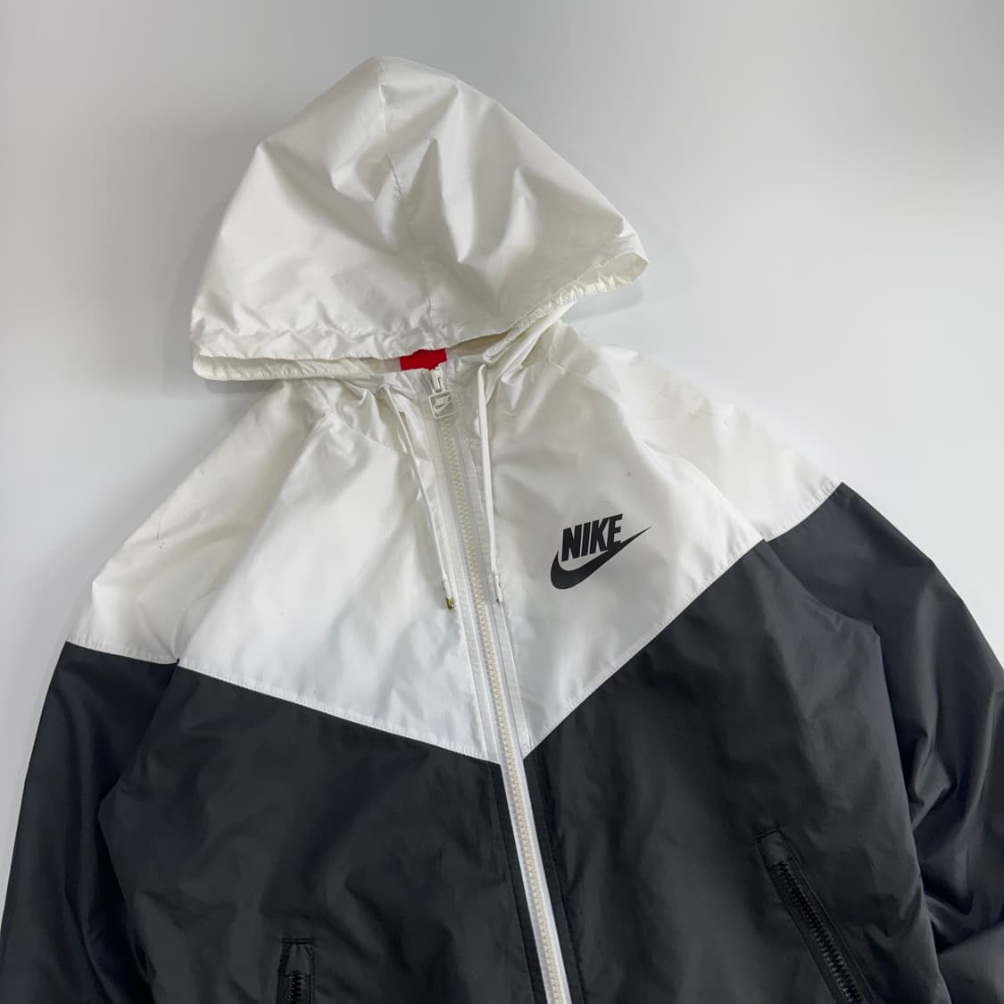 Nike 나이키 블랙 배색 바람막이 상품이미지4