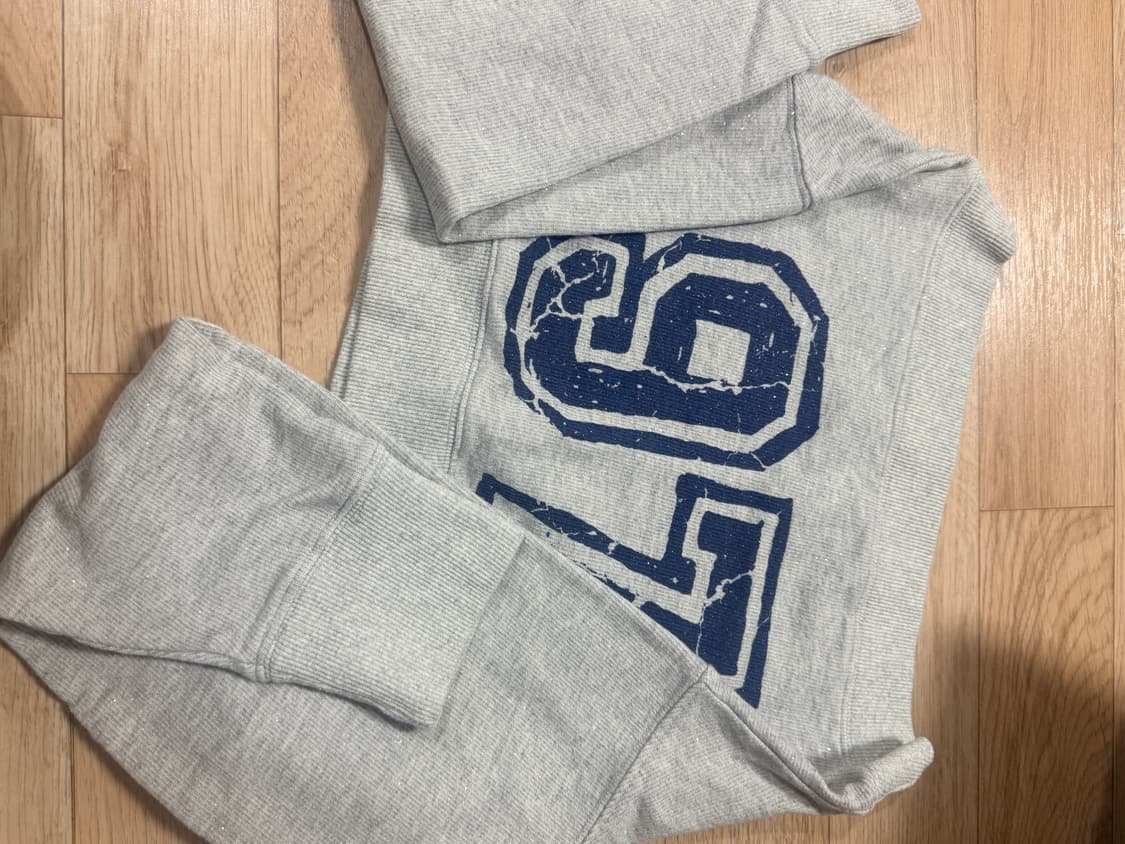 스컬프터 오픈숄더 크롭 맨투맨 상품이미지2