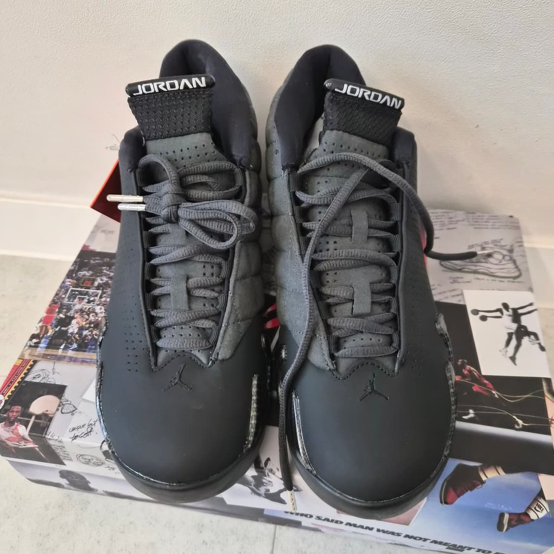 에어 조던14 SE 페라리 블랙 260 나코탭 새상품 상품이미지4