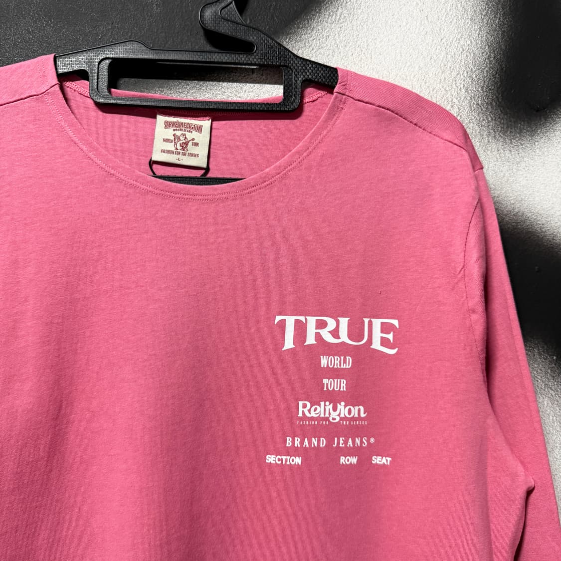 트루릴리젼 백 프린팅 월드투어 롱슬리브 티셔츠 상품이미지3