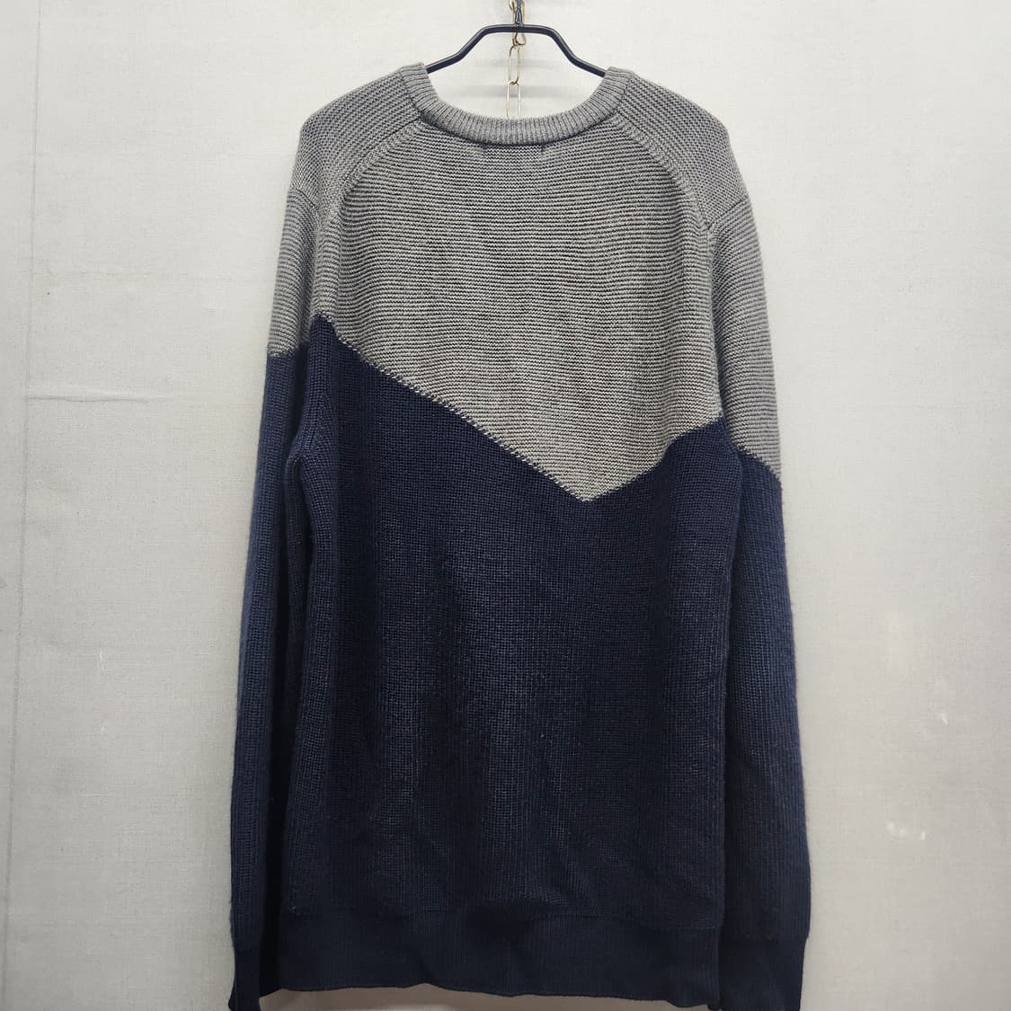 헤지스 로고 컬러블럭 니트 105(L~XL) 상품이미지4