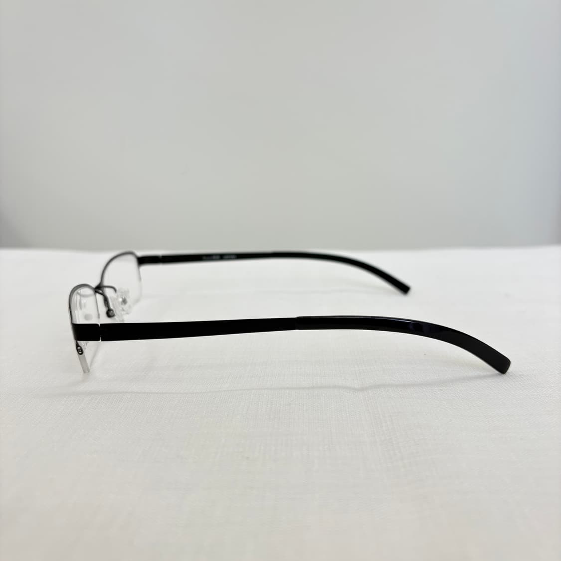 LUCIA BELLE 무광 블랙 사각 반무테 상품이미지4