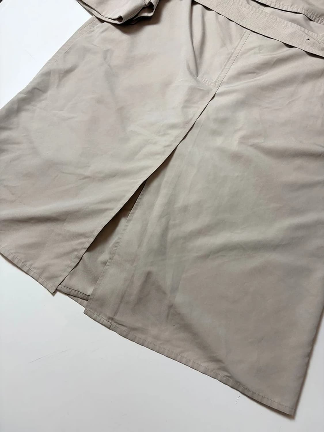 버버리 90's OG 러프 벨티드 트렌치 코트 PN9258 상품이미지7