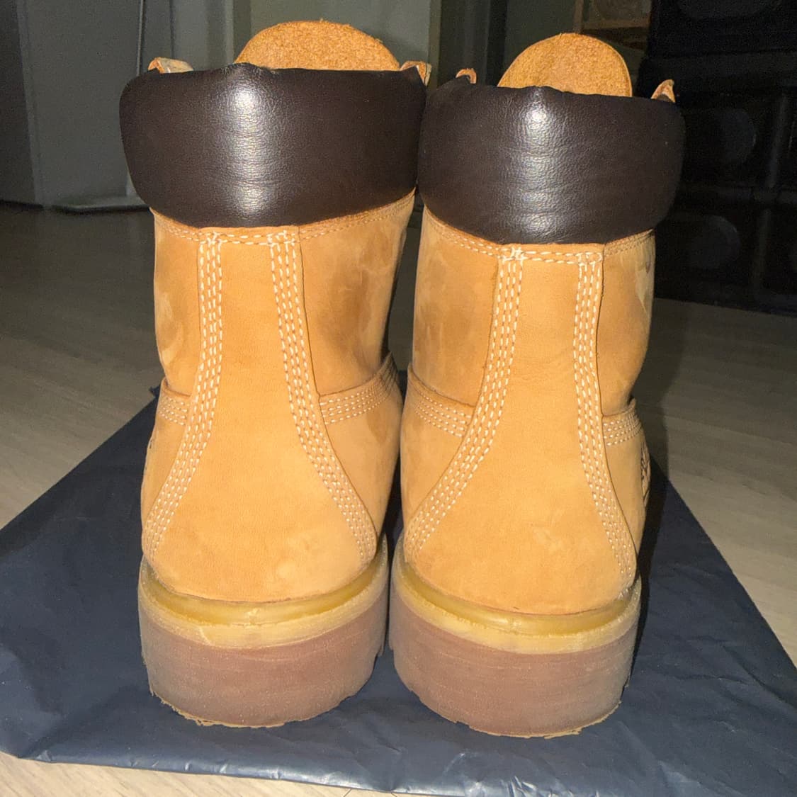 팀버랜드 프리미엄 6인치 워터프루프 부츠 위트 누벅 상품이미지3