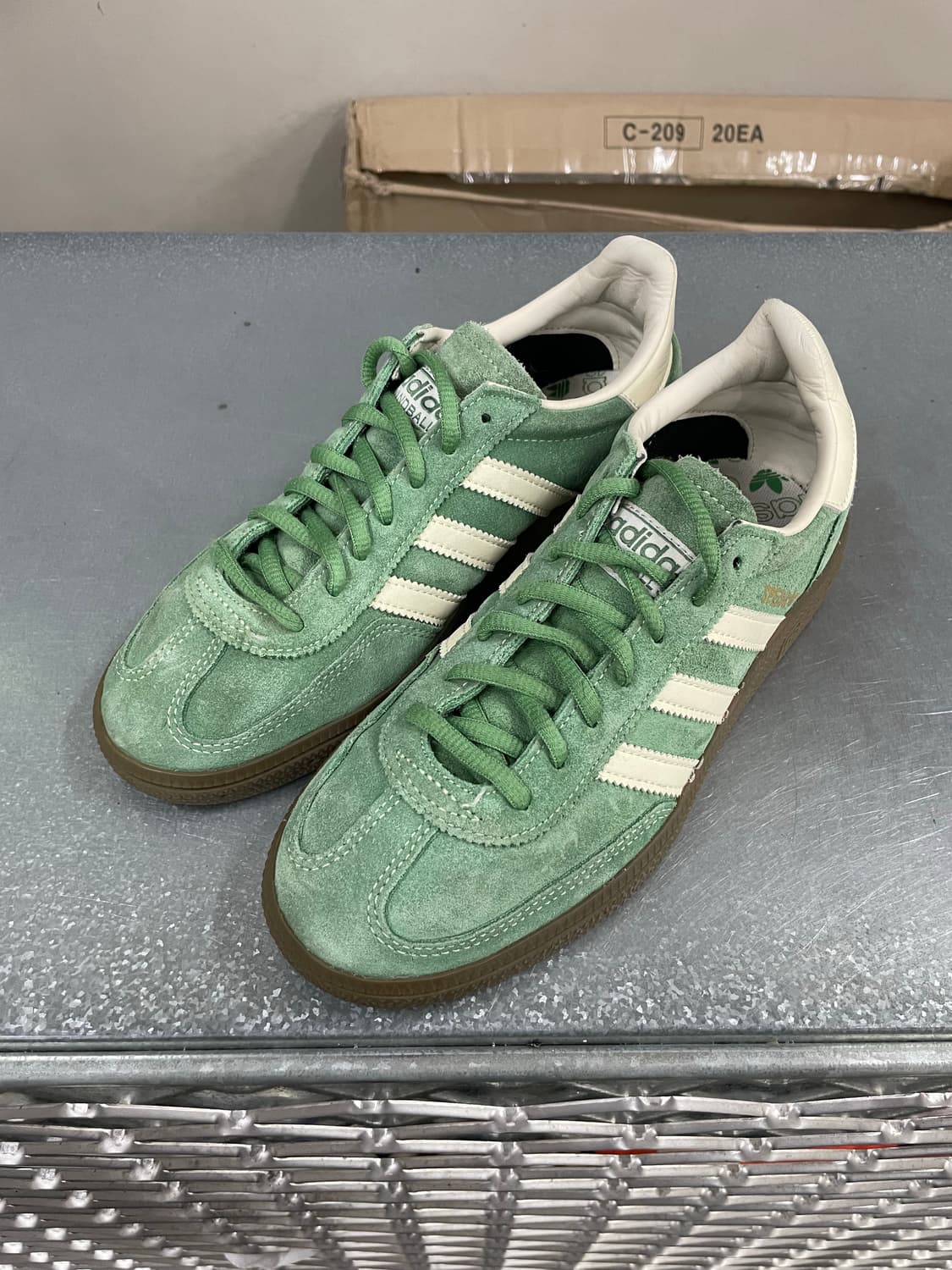 아디다스 핸드폴 스페지알 그린 235 상품이미지2