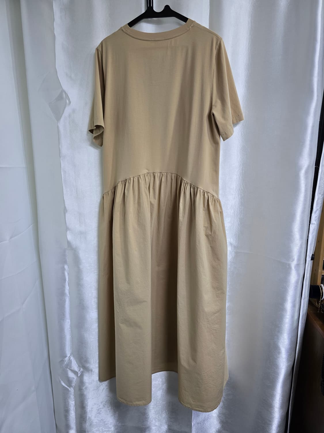 코스 COS 베이지 엠파이어라인 원피스 (1646) 상품이미지2