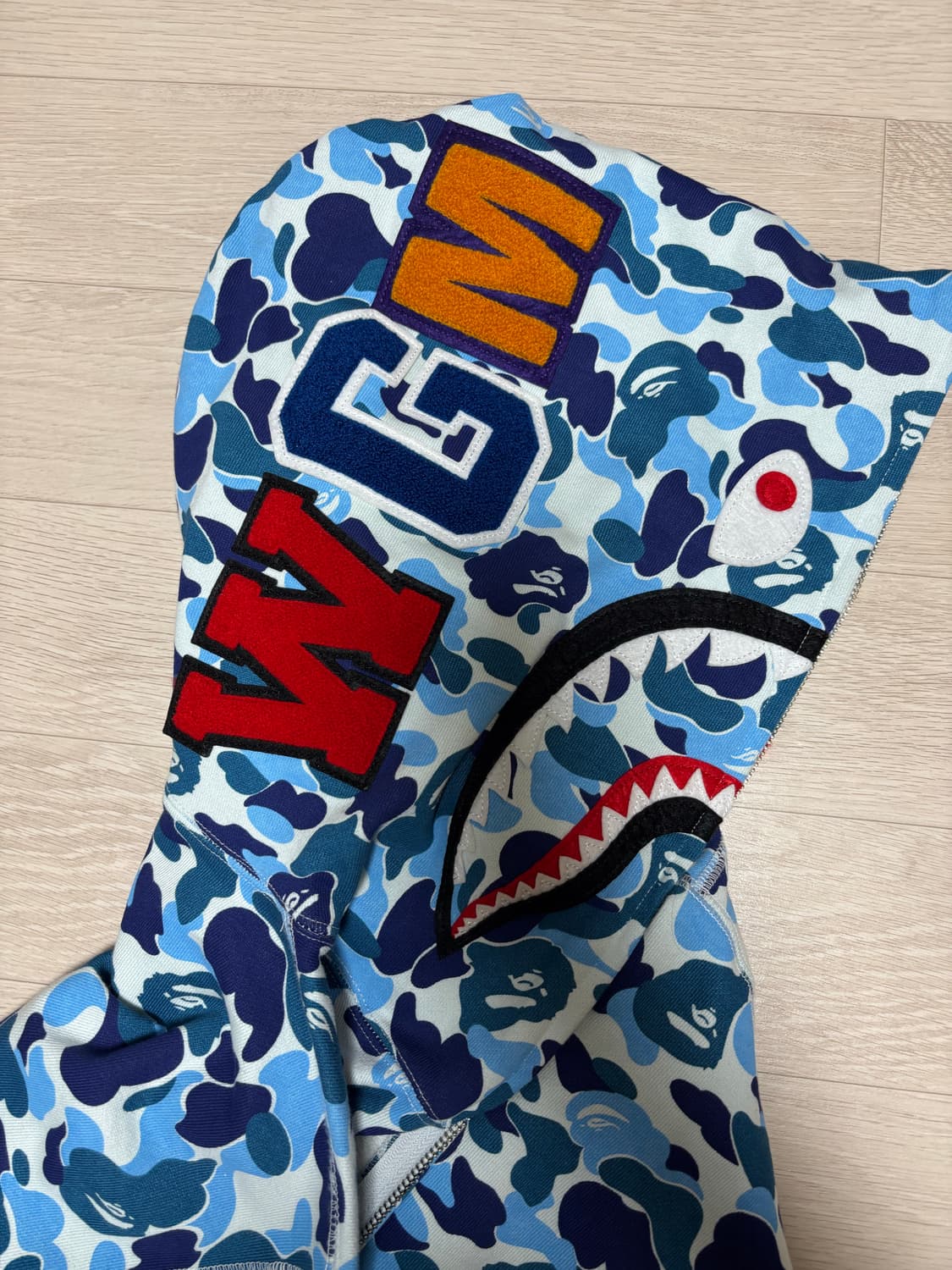 베이프 abc샤크후드 m 청계 양도 하늘색 베이프 후드 집업 상품이미지1