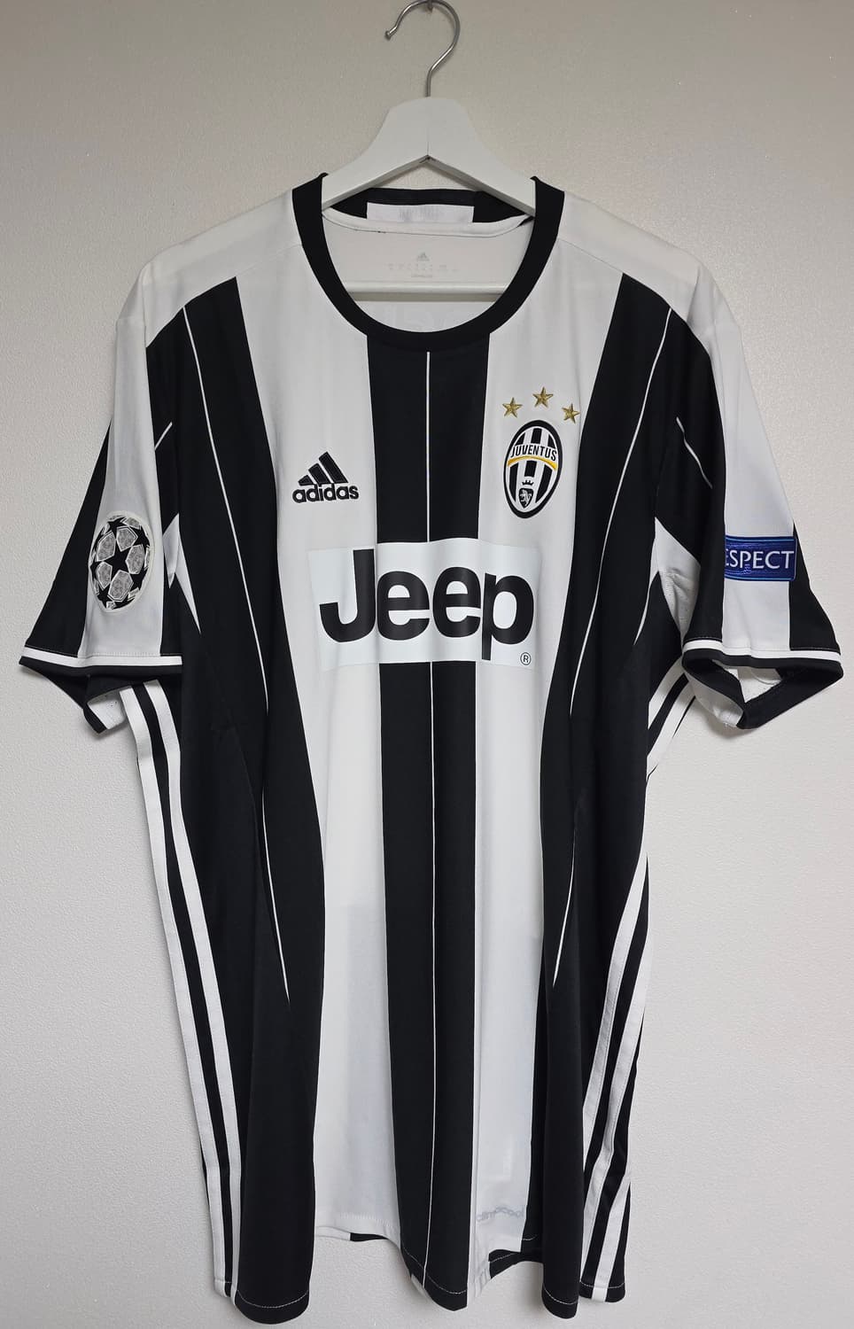 유벤투스 16-17 홈 마르키시오 XL 상품이미지1