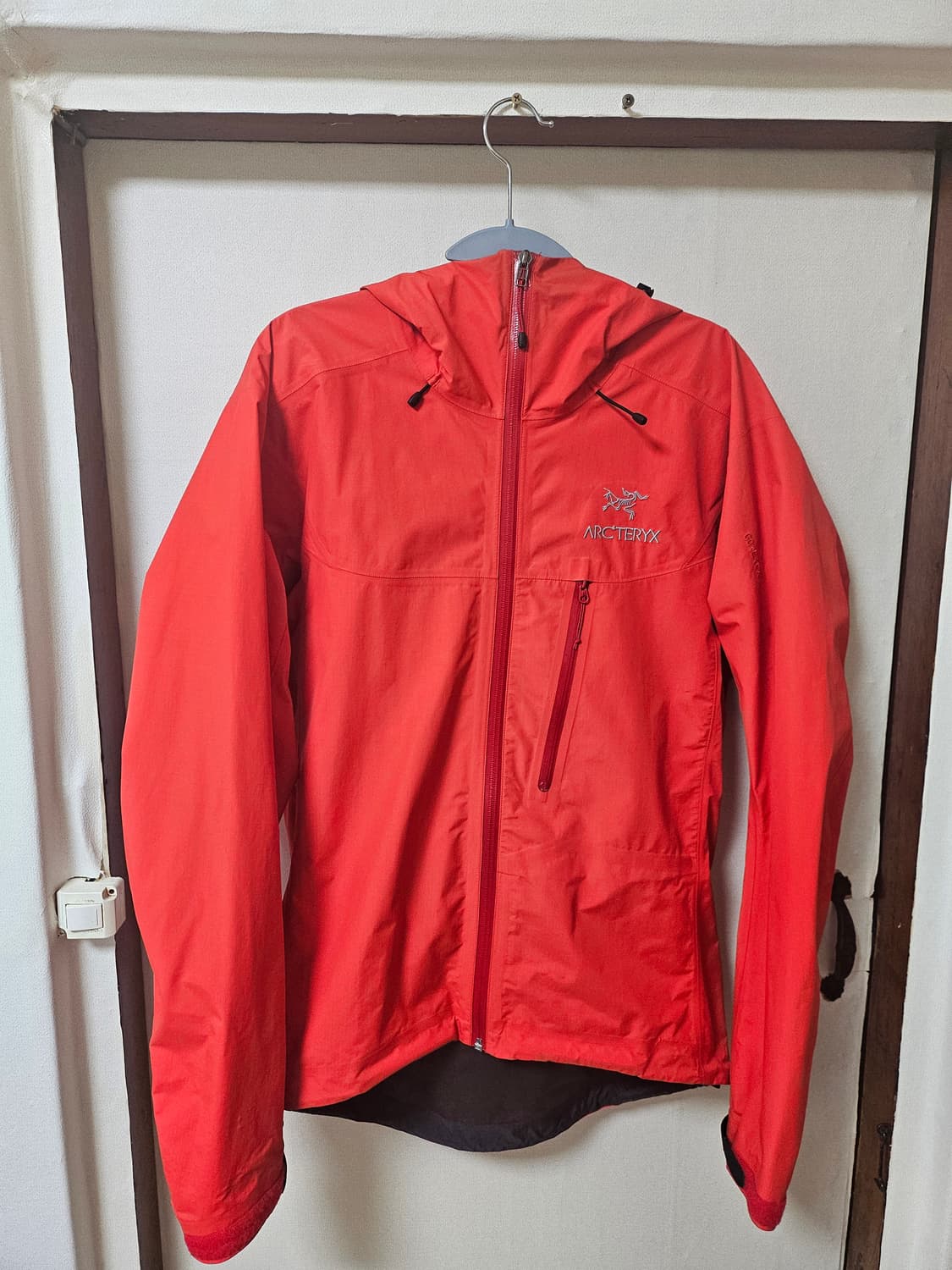 아크테릭스 알파 고어텍스 자켓s(100) 상품이미지1