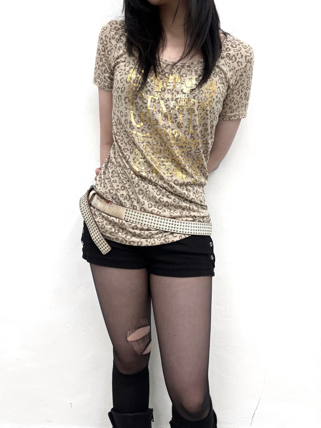 Leopard gal slim fit top  상품이미지1