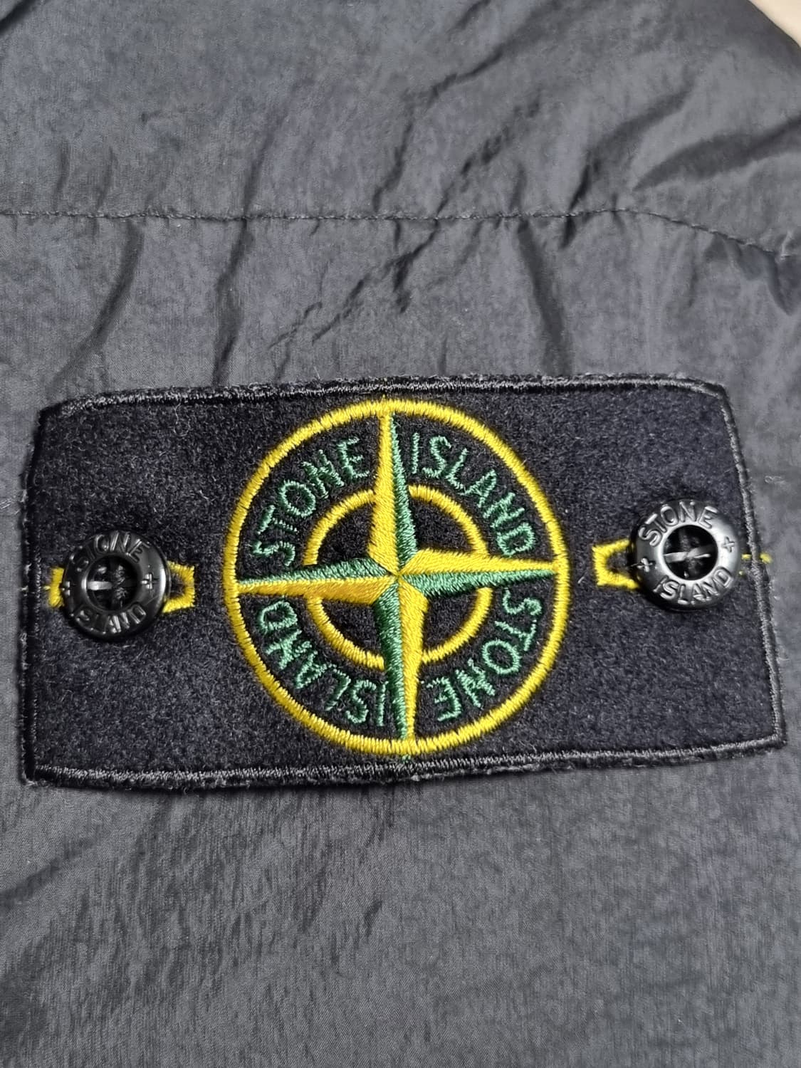 스톤아일랜드 크링클랩스 논후드 패딩 상품이미지7