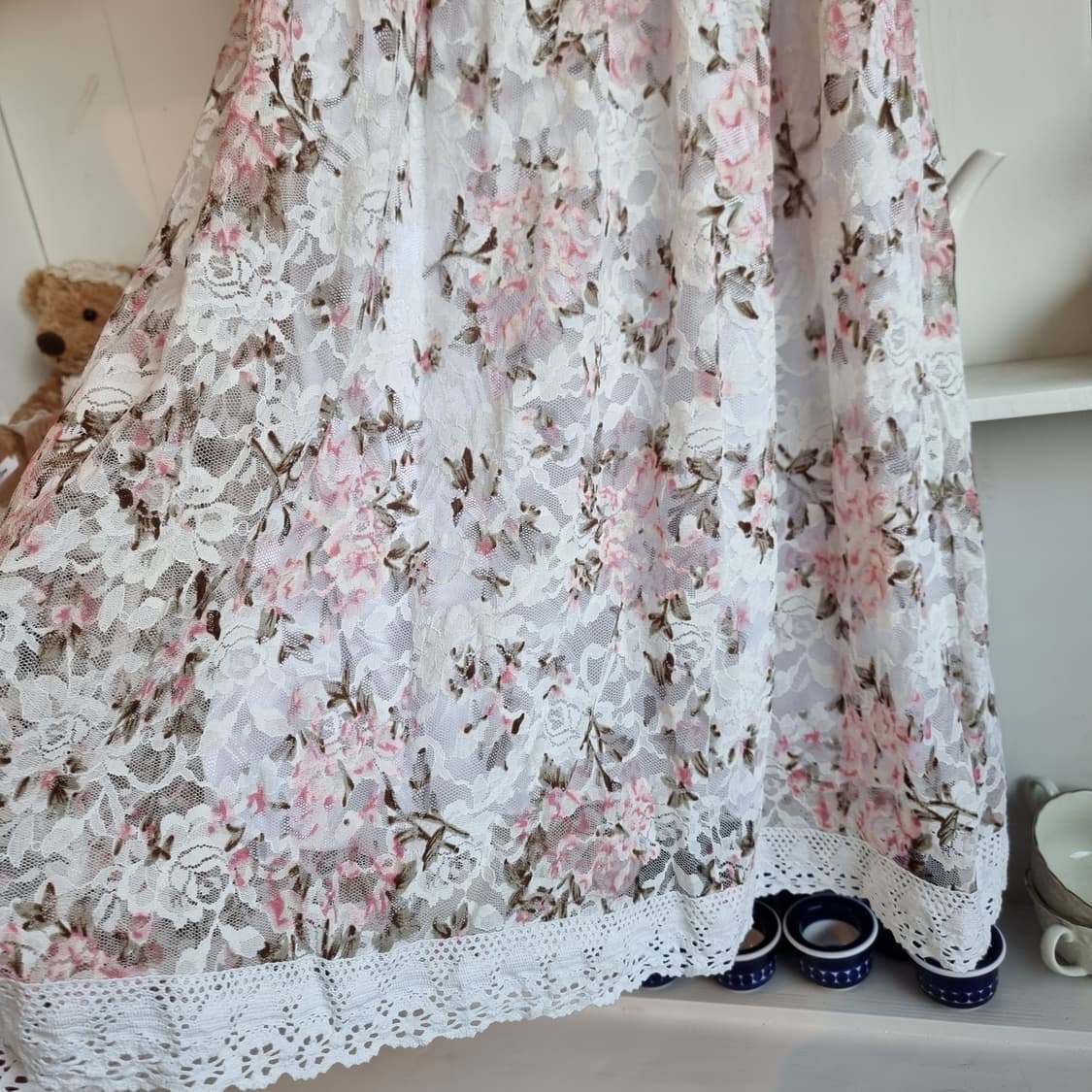 Liz Lisa(리즈리사) 로즈 플로럴 레이스 캐미솔 원피스 상품이미지2