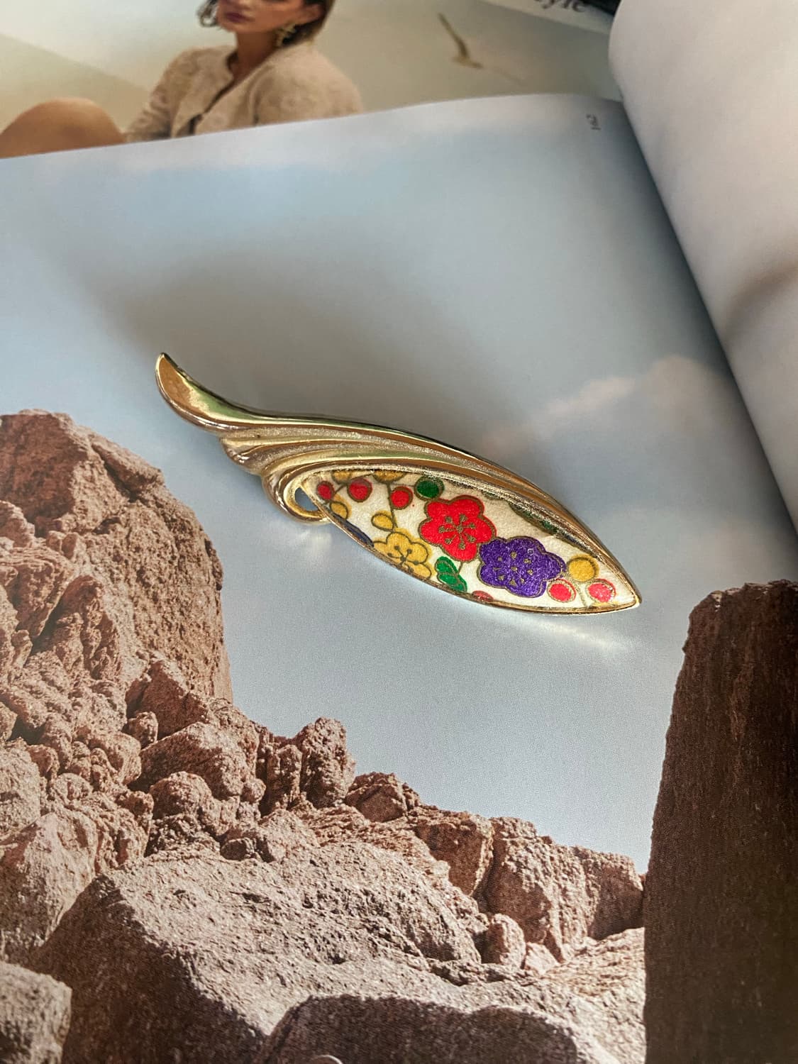 빈티지 플라워 컬러 브로치 상품이미지1