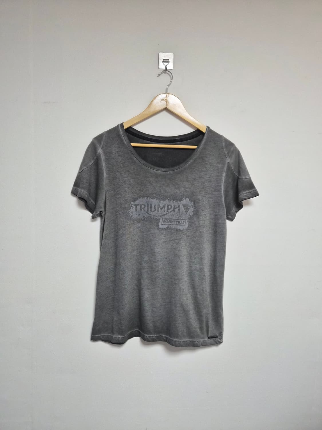 트라이엄프 y2k 빈티지 워싱 티셔츠 Free - T9 상품이미지1