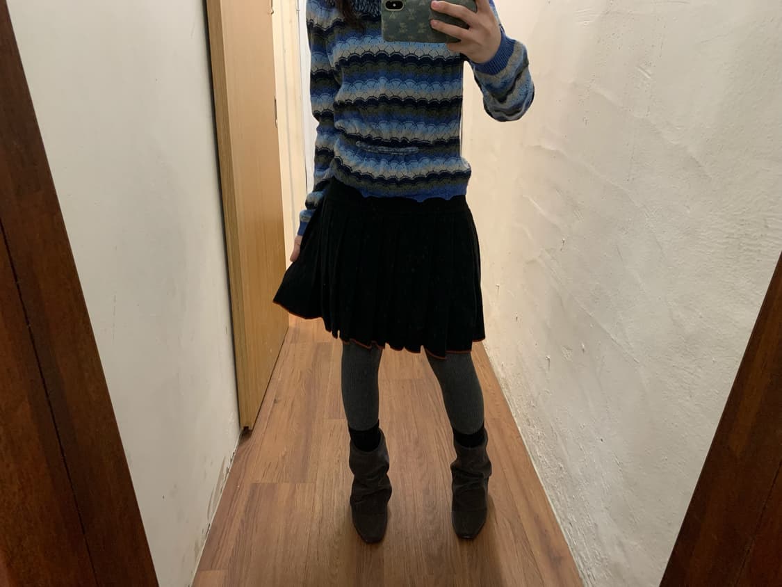 루이비통 롱슬리브 니트 스트라이프 테슬 넥 디테일 블루 상품이미지5