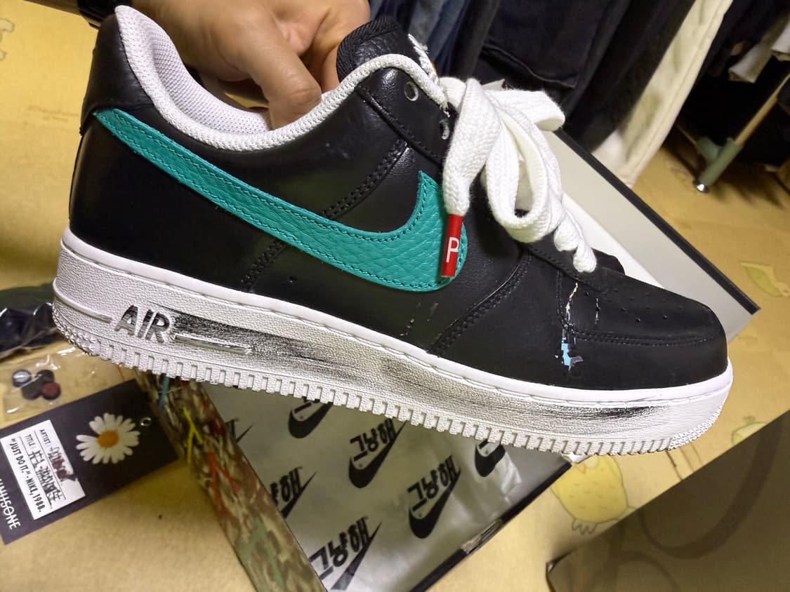안냐세요 나이키 에어포스1 피마원 파라노이즈 3.0 블랙 265판매합니다 상품이미지6