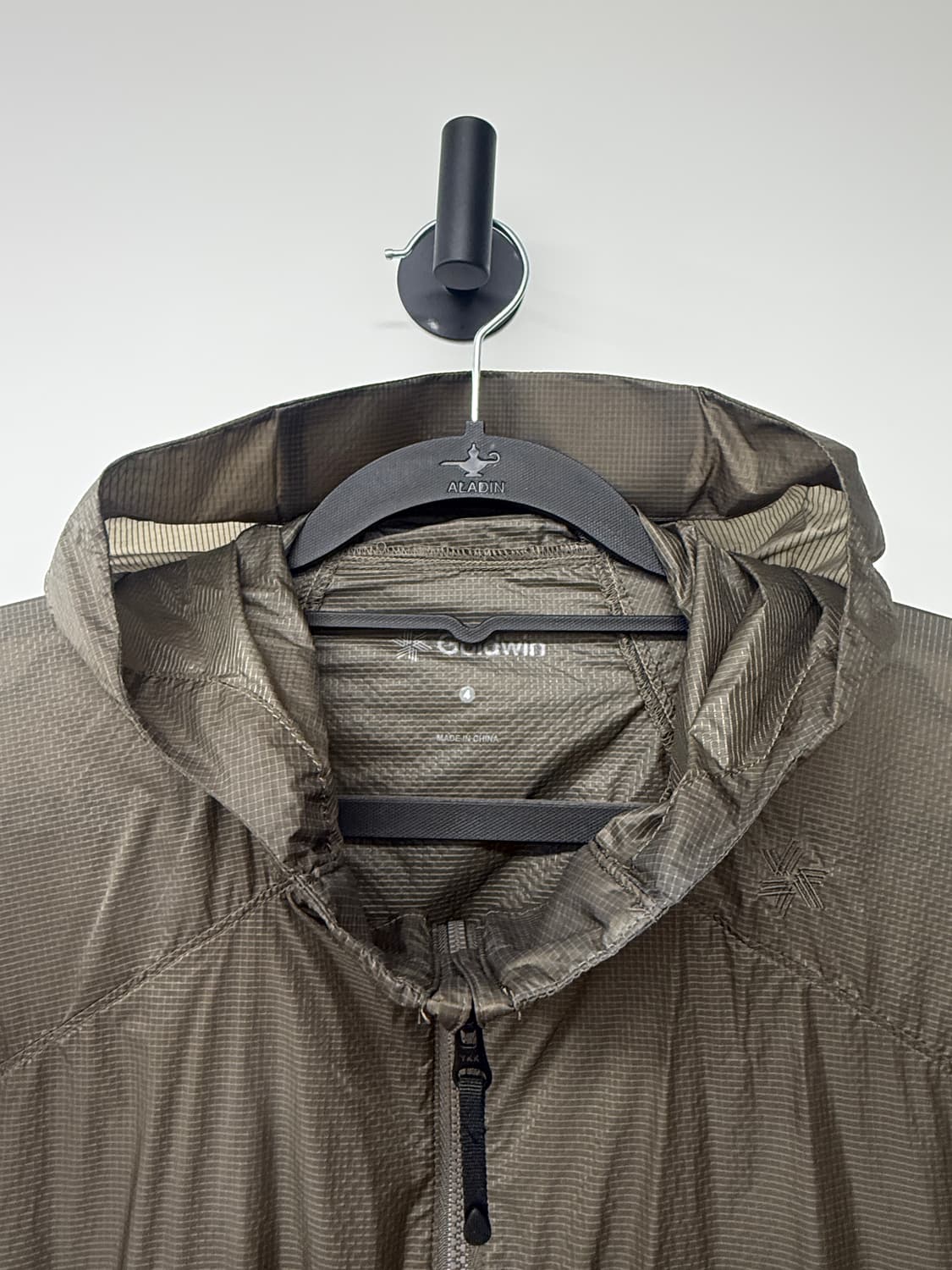 골드윈 에어리 쉘 패커블 윈드 자켓 카키4사이즈 상품이미지3