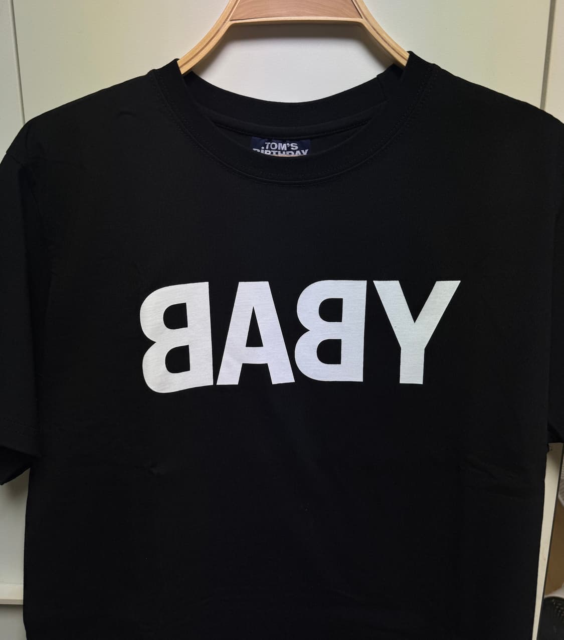 톰스벌스데이 베이비 하프 티셔츠 블랙 2사이즈 상품이미지3