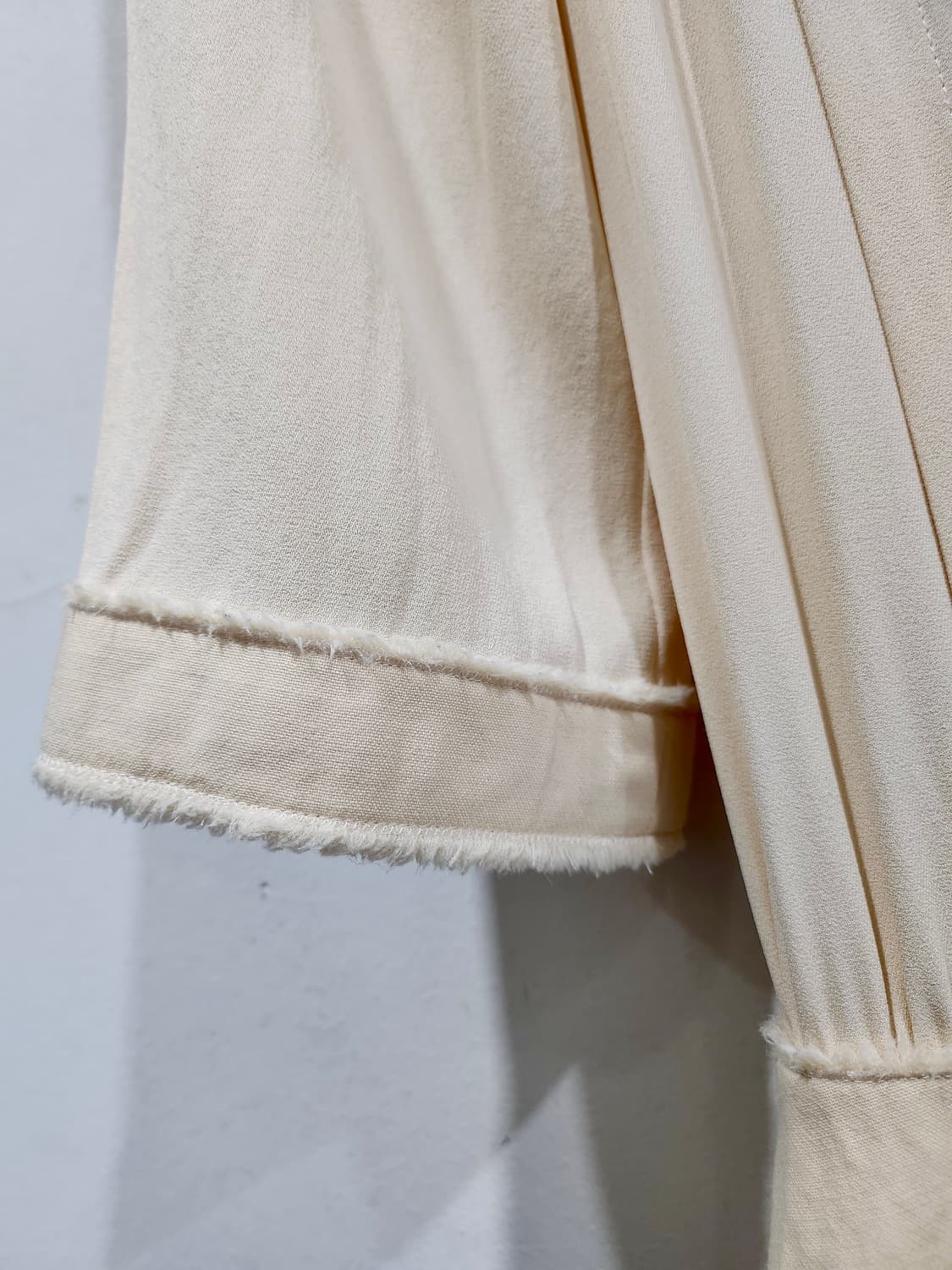 샤넬 아이보리 플리츠 실크 원피스 34 정품 상품이미지5