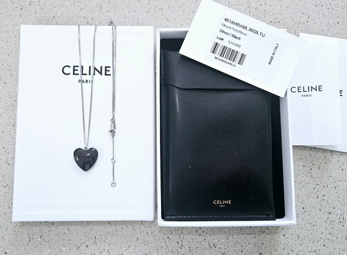 [24SS시즌단종] 셀린느 블랙 하트 실버 목걸이 (정품/풀셋) 상품이미지4