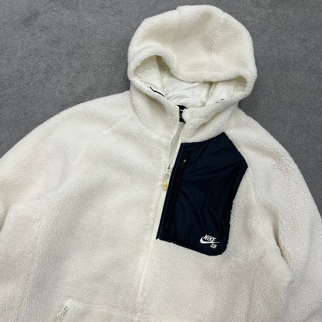 L 나이키 SB 후리스 후드집업 상품이미지3