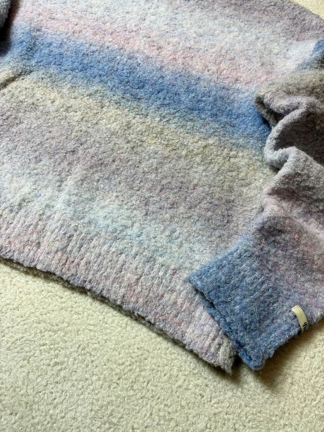 팔렛 FALLETT 24FW 그라데이션 부클 라벤더 니트 PN6399 상품이미지5