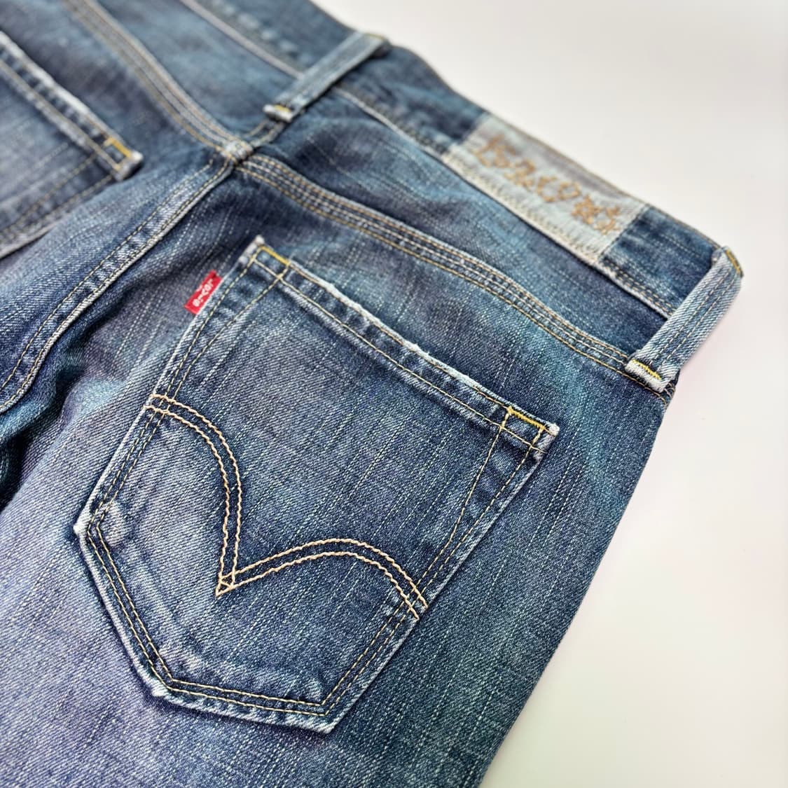 리바이스(Levi's) 커스텀 디테일 빈티지 부츠컷 데님 상품이미지6