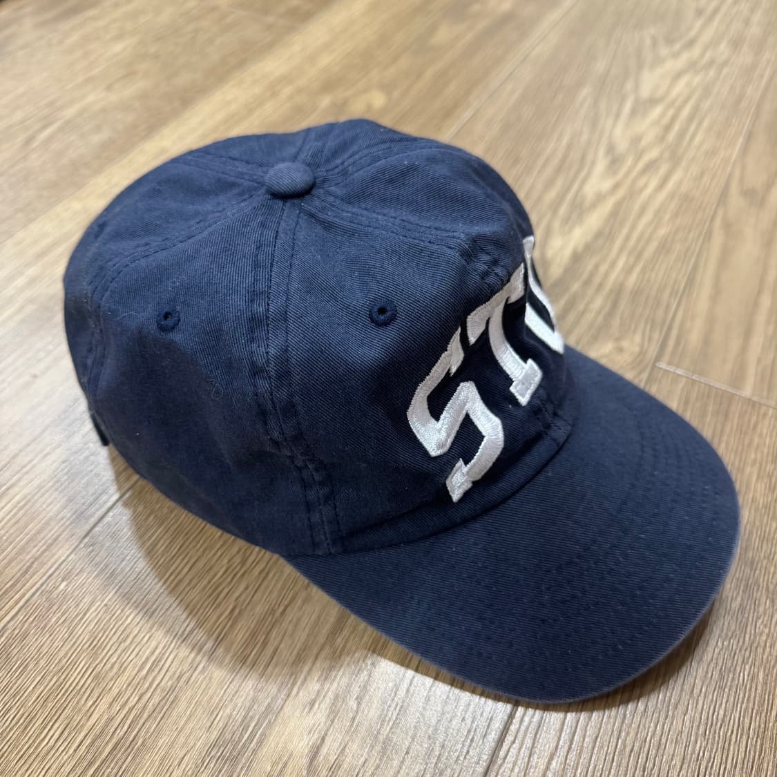 스투시 스투 아치 스트립백 캡 네이비 상품이미지3