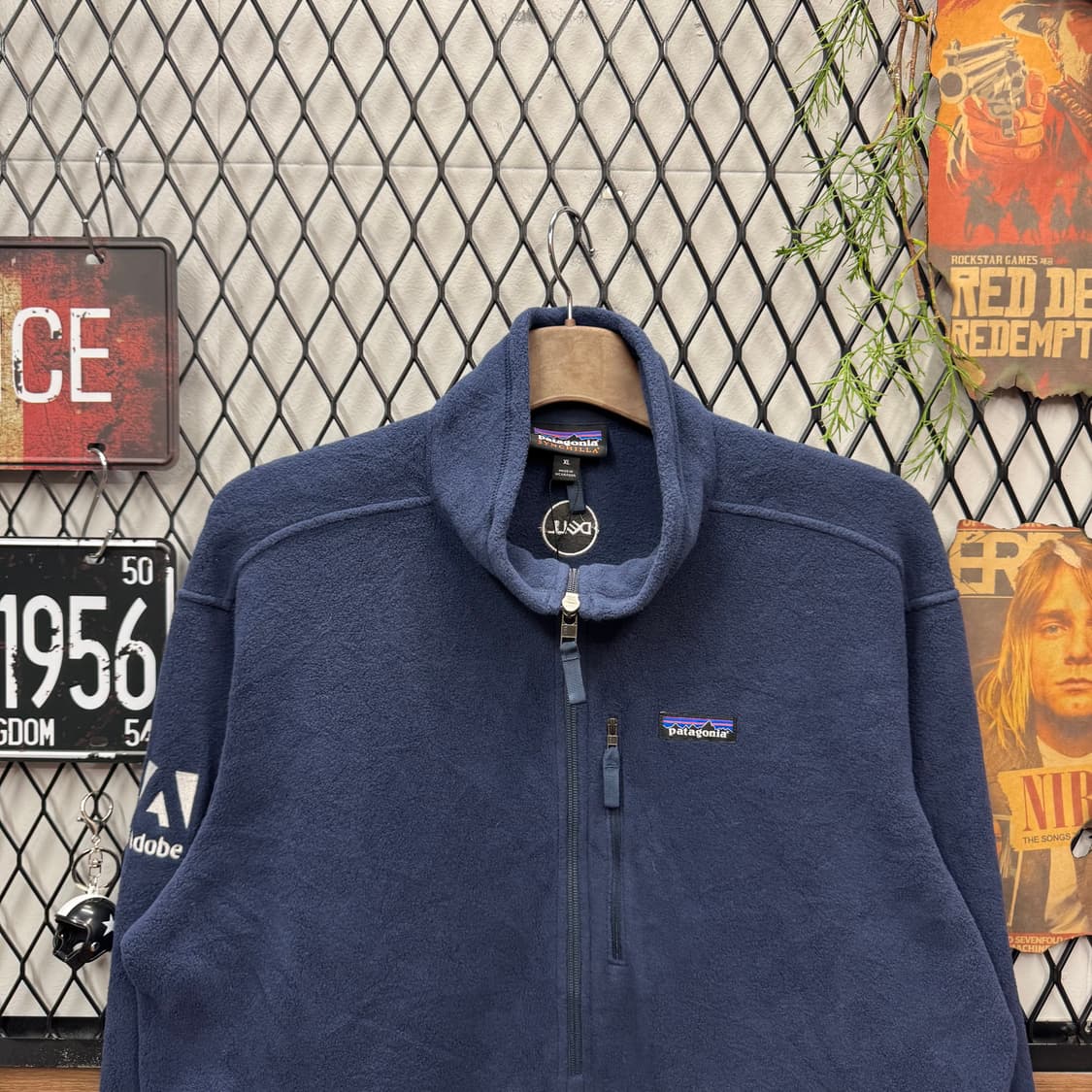 파타고니아 신칠라 베터 스웨터 하프 집업 전면 집업 포켓 포인트 네이비 상품이미지3