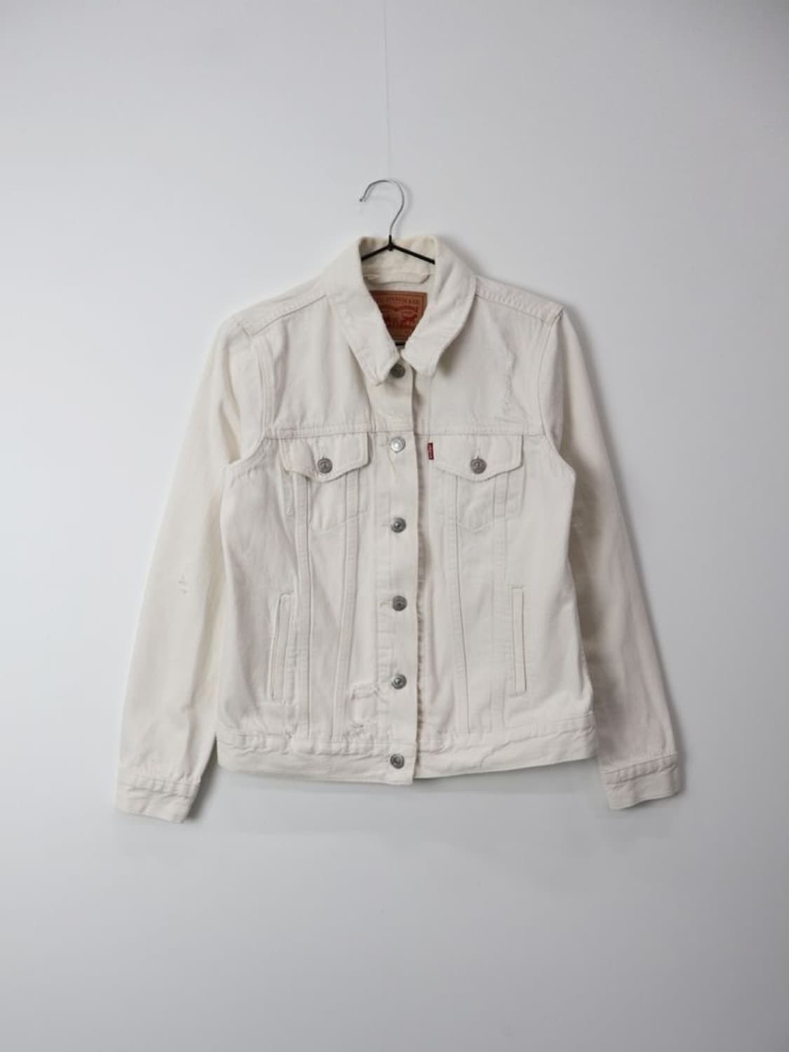 Levi’s White Denim Trucker Jacket 상품이미지4
