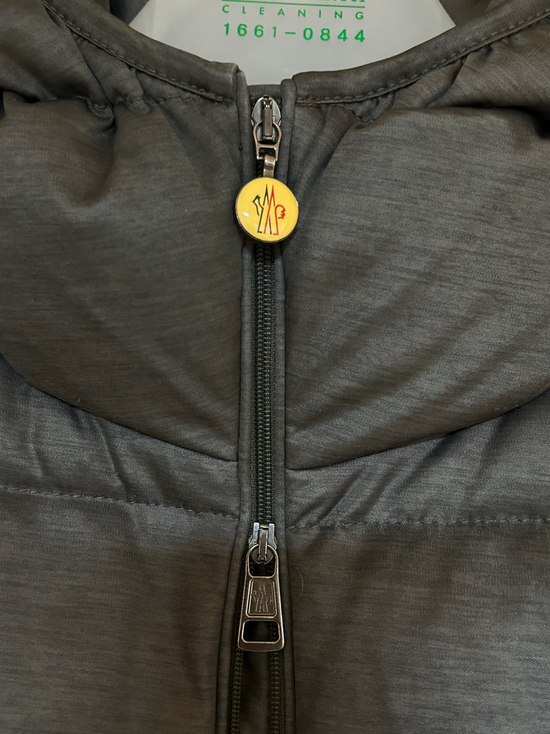 몽클레어 후드패딩 상품이미지3