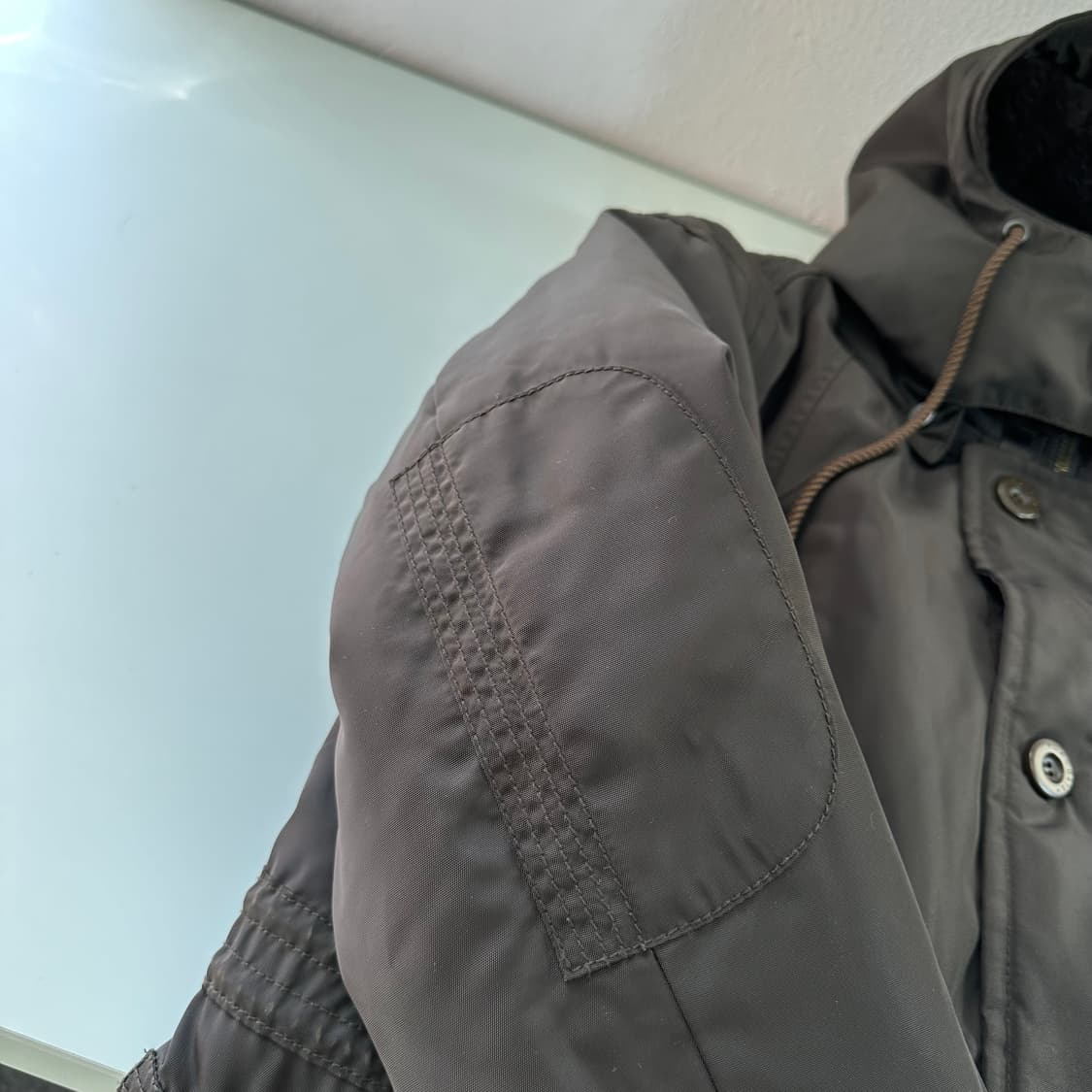 95 라코스테 딥브라운 내피 야상 점퍼 상품이미지4