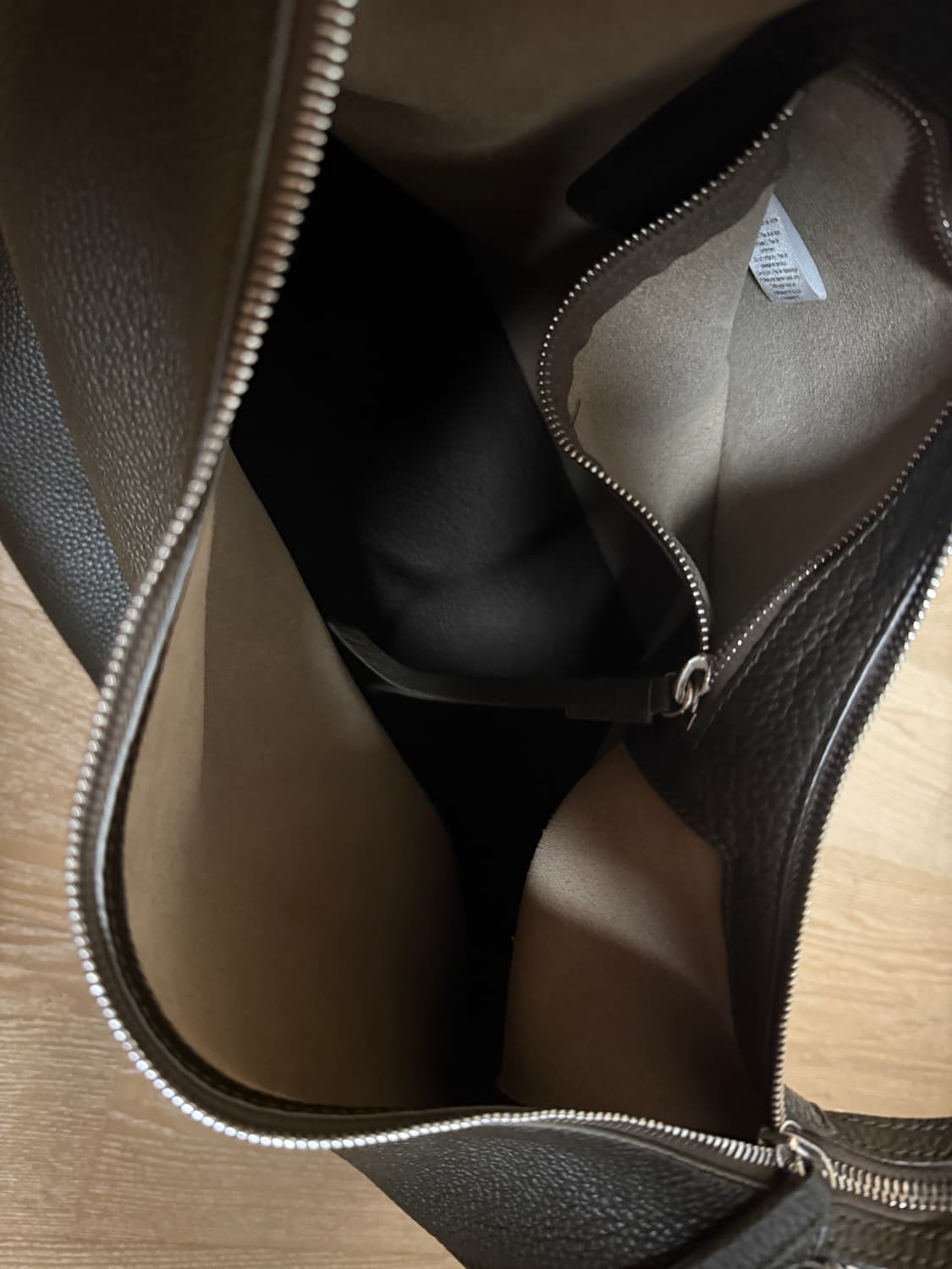 르메르 위켄드 벨트백 (다크브라운) 상품이미지9