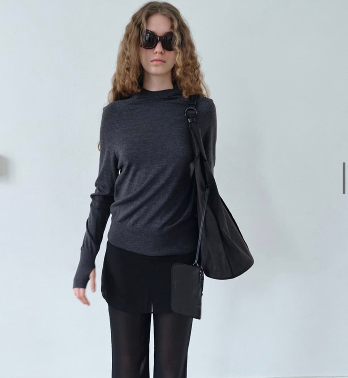 아카이브앱크x리본빛 플로우 백 블랙 상품이미지3