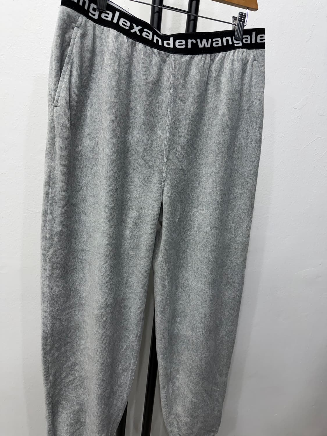 정품) 알렉산더왕 여성 벨벳 트레이닝 바지 L 상품이미지2