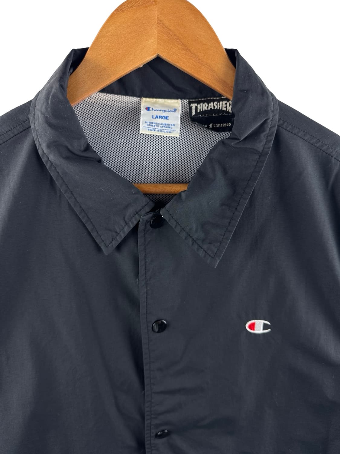 챔피온X트래셔 코치자켓2948 상품이미지3